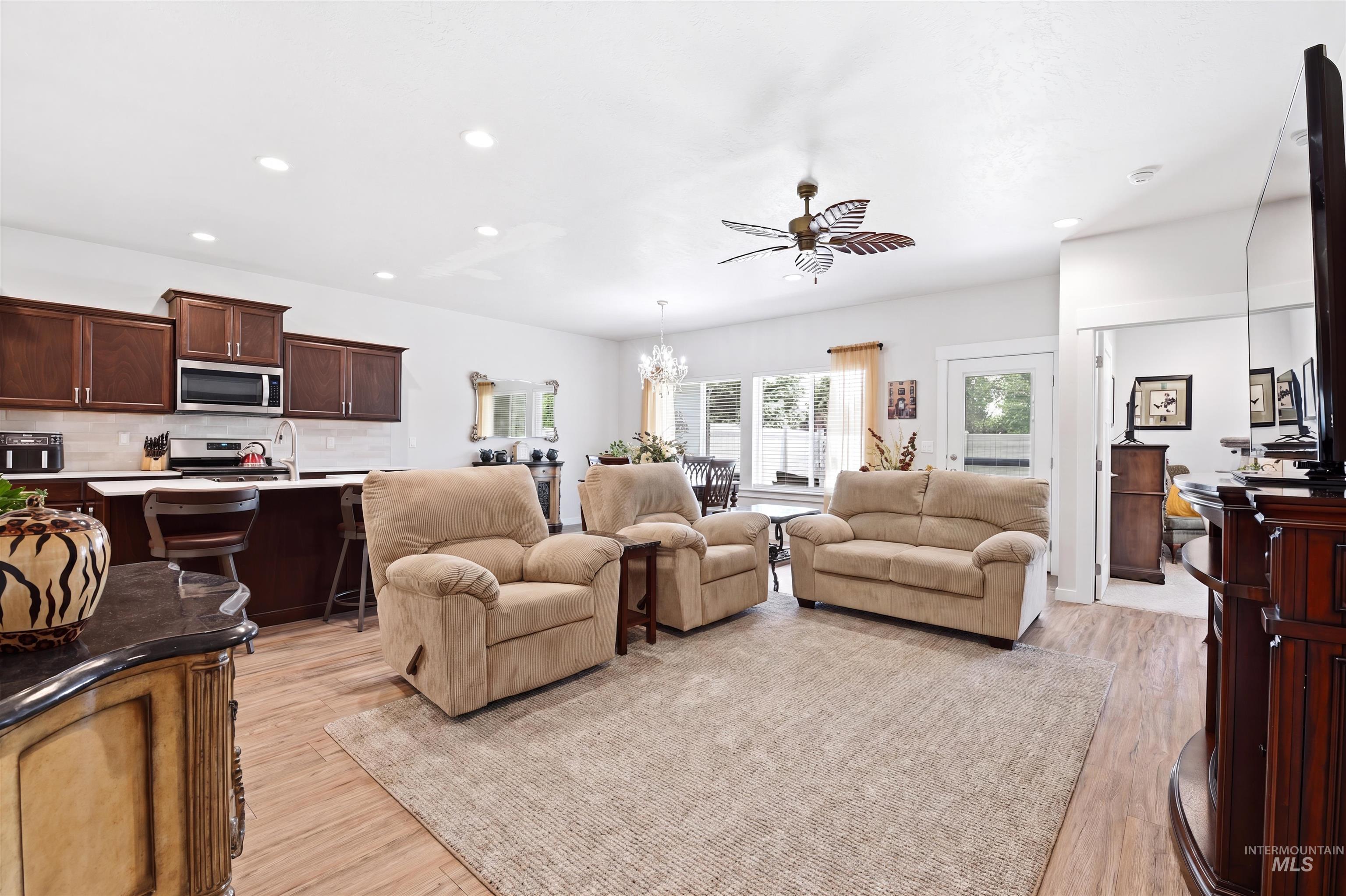 2559 W Sage Ridge Ln, Meridian, Idaho 83646, 3 Bedrooms, 2 Bathrooms, Residential For Sale, Price $424,999, 98988489