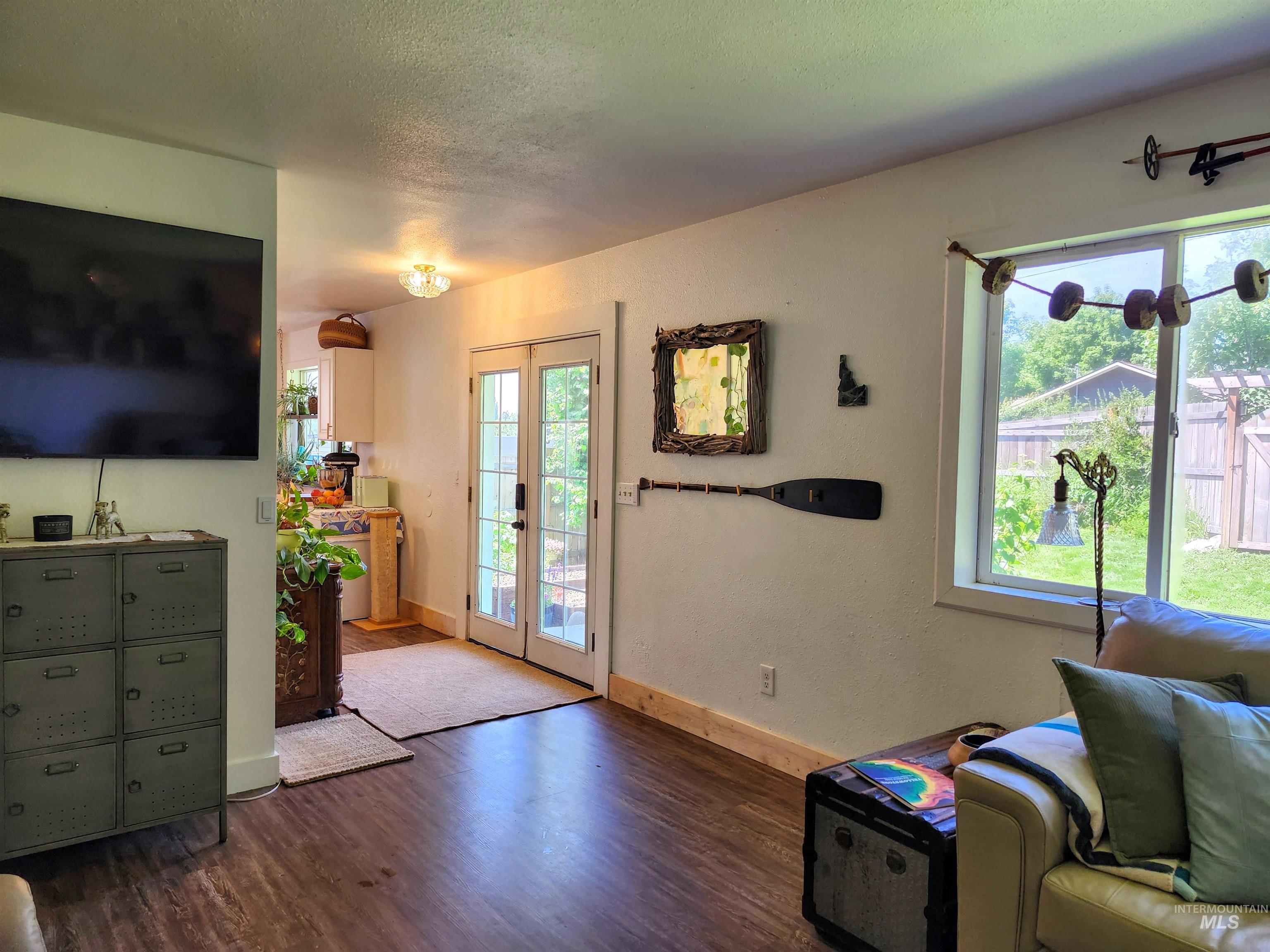 625 2nd Street, Onaway, Idaho 83855, 3 Bedrooms, 1 Bathroom, Residential For Sale, Price $299,000, 98988490