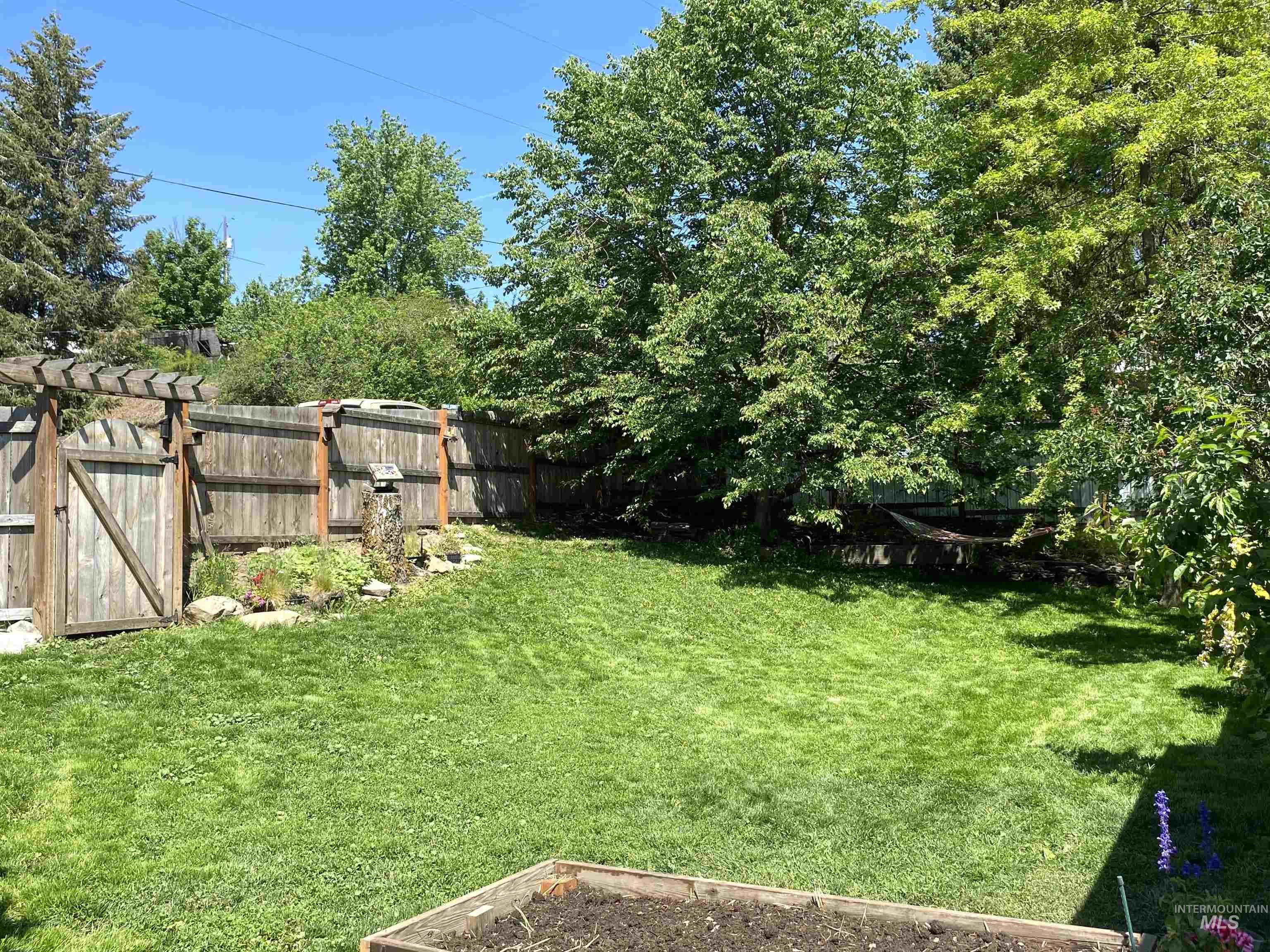 625 2nd Street, Onaway, Idaho 83855, 3 Bedrooms, 1 Bathroom, Residential For Sale, Price $299,000, 98988490
