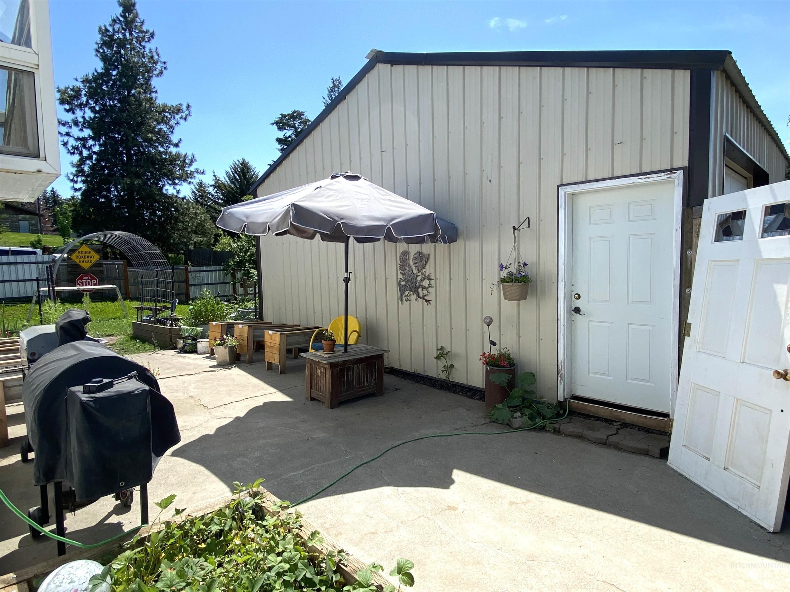 625 2nd Street, Onaway, Idaho 83855, 3 Bedrooms, 1 Bathroom, Residential For Sale, Price $299,000, 98988490