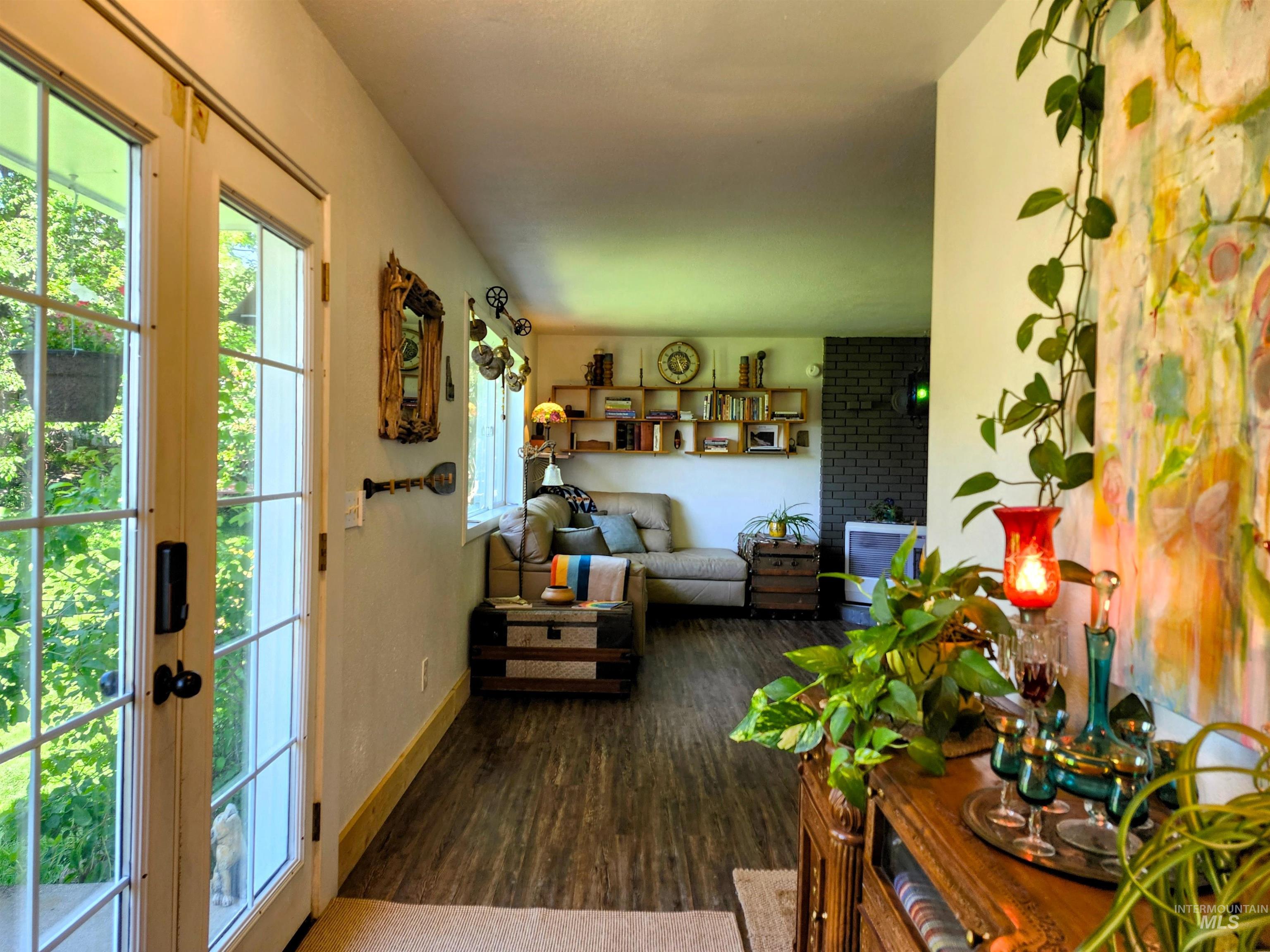 625 2nd Street, Onaway, Idaho 83855, 3 Bedrooms, 1 Bathroom, Residential For Sale, Price $299,000, 98988490