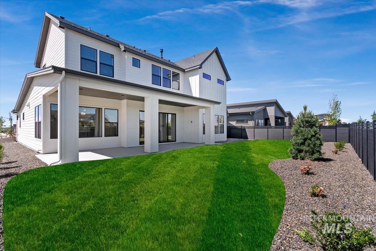7276 W Bed Mill St, Eagle, Idaho 83616, 4 Bedrooms, 4.5 Bathrooms, Residential For Sale, Price $1,324,900, 98988494
