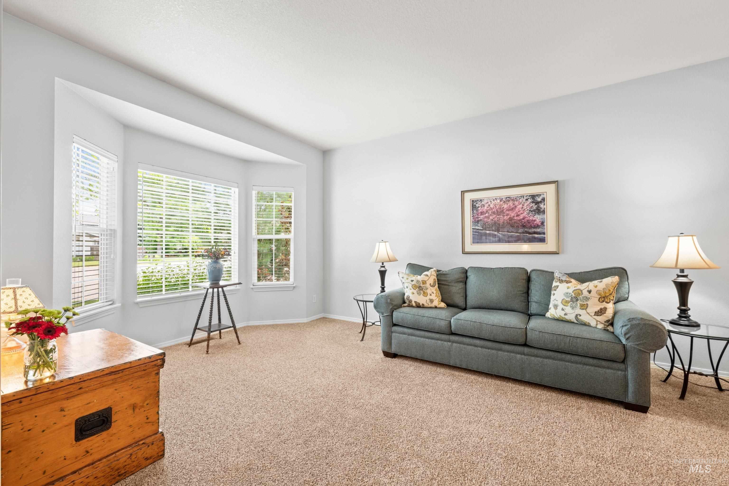 4899 N Maidstone Pl, Boise, Idaho 83713, 4 Bedrooms, 2.5 Bathrooms, Residential For Sale, Price $570,000,MLS 98988495