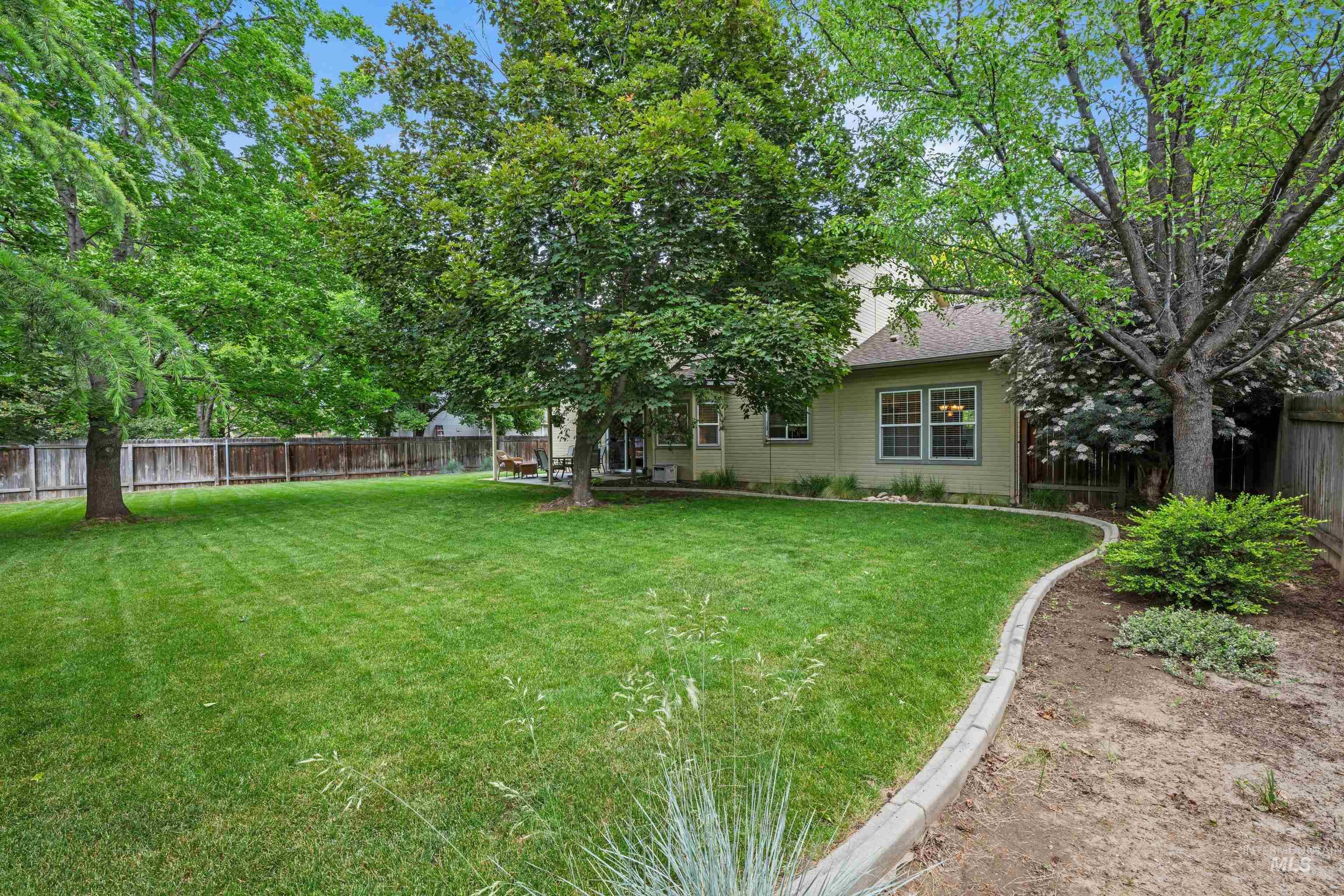4899 N Maidstone Pl, Boise, Idaho 83713, 4 Bedrooms, 2.5 Bathrooms, Residential For Sale, Price $570,000,MLS 98988495