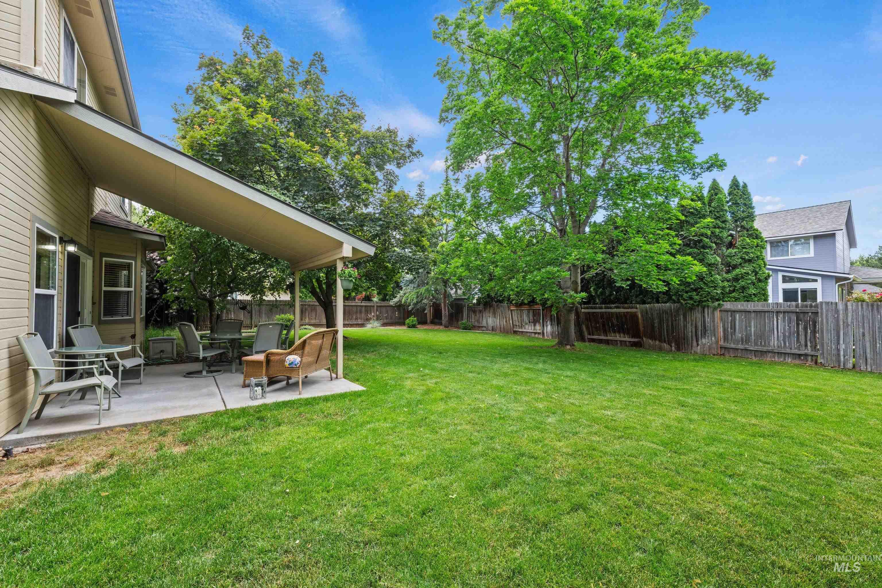 4899 N Maidstone Pl, Boise, Idaho 83713, 4 Bedrooms, 2.5 Bathrooms, Residential For Sale, Price $570,000,MLS 98988495