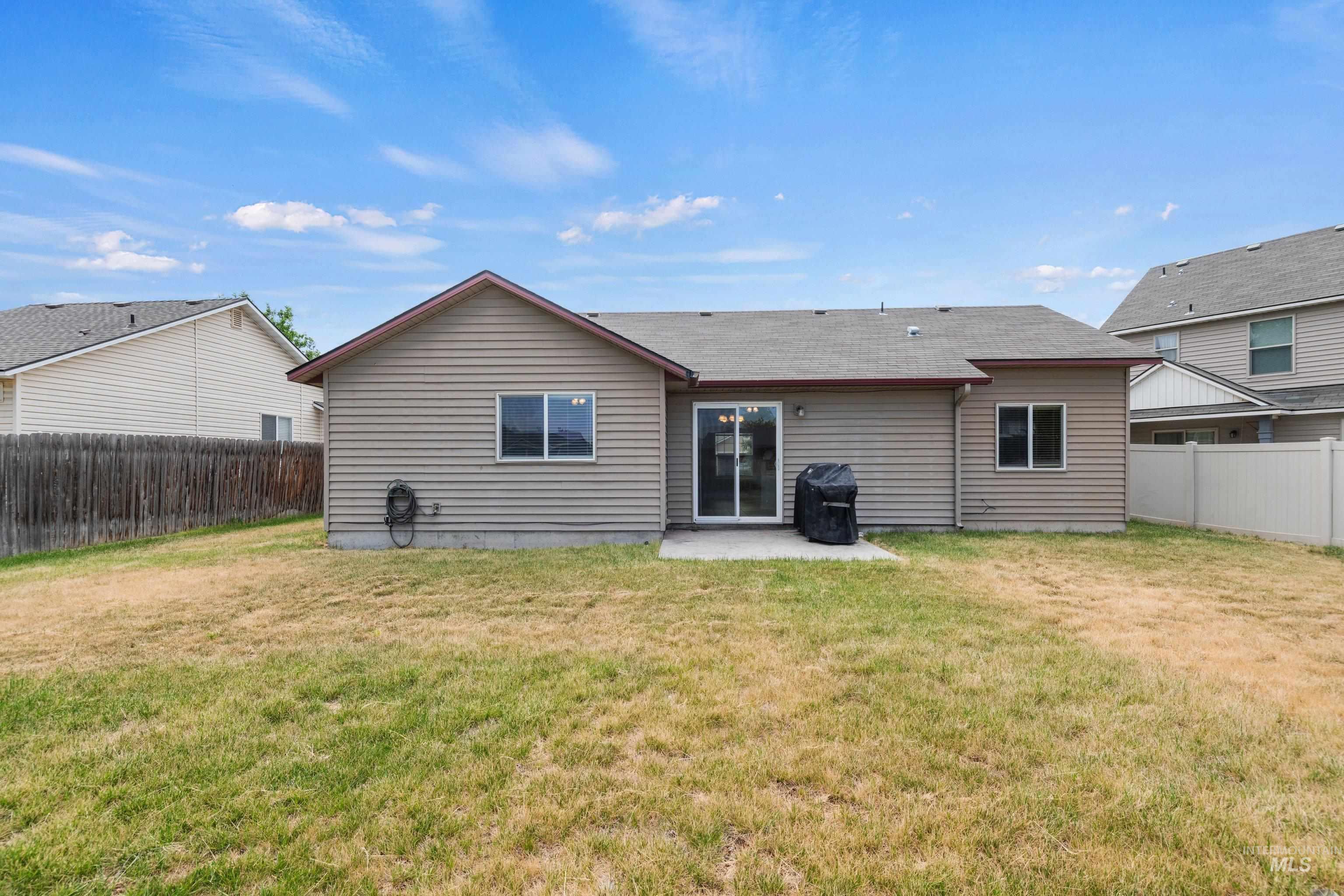 17860 Monarch Way, Nampa, Idaho 83687, 3 Bedrooms, 2 Bathrooms, Residential For Sale, Price $365,000, 98988496