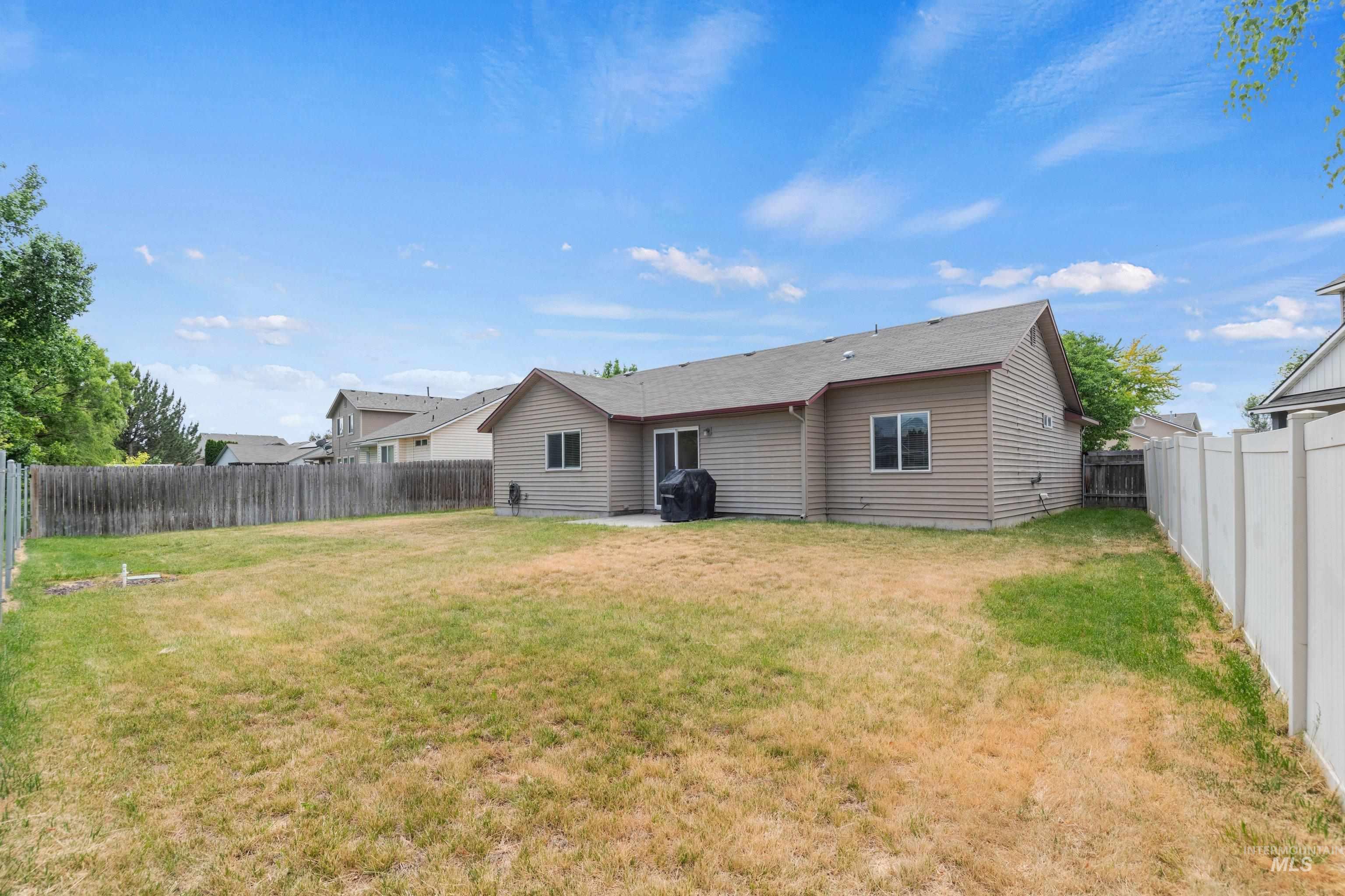 17860 Monarch Way, Nampa, Idaho 83687, 3 Bedrooms, 2 Bathrooms, Residential For Sale, Price $365,000, 98988496