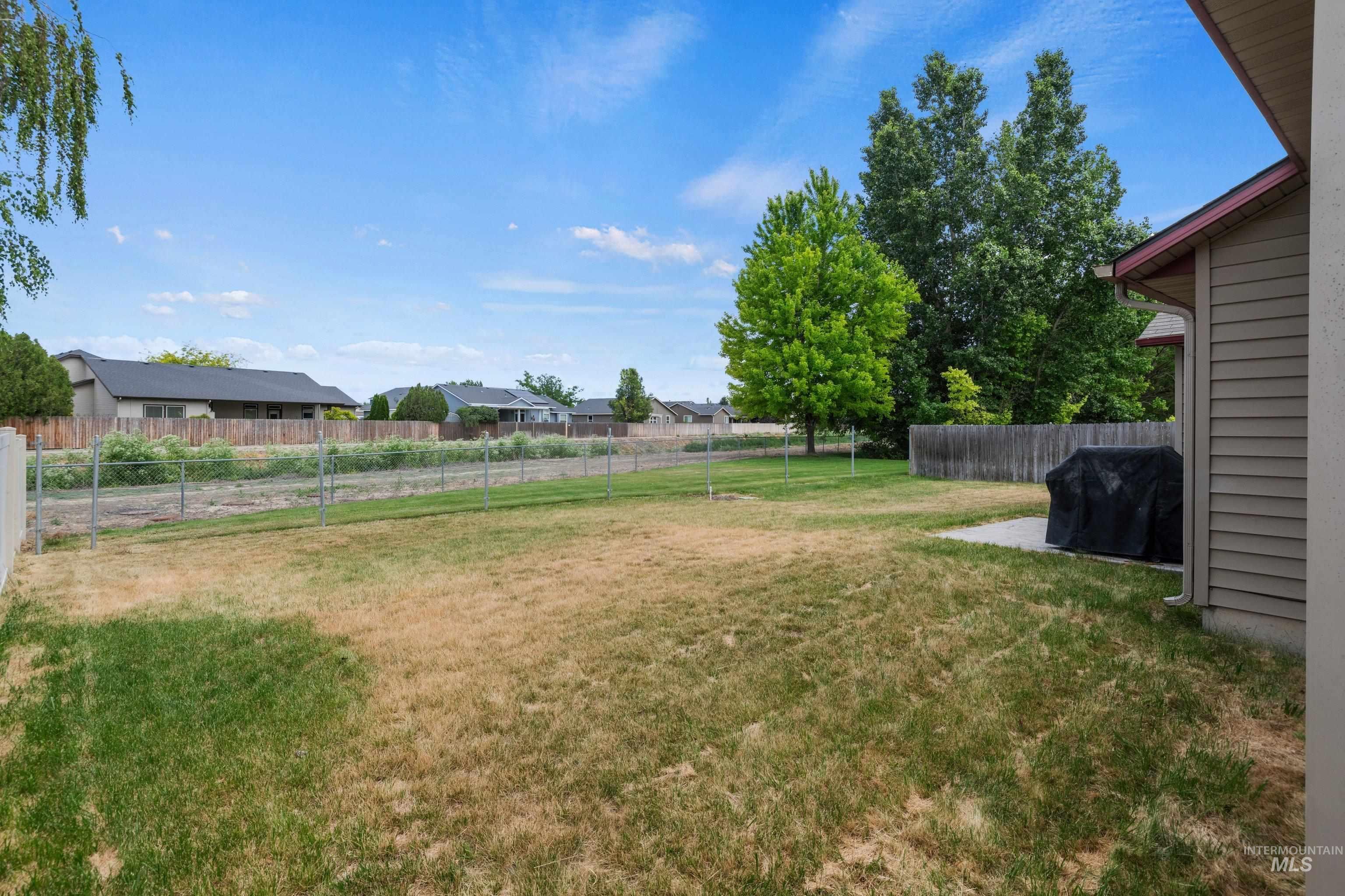 17860 Monarch Way, Nampa, Idaho 83687, 3 Bedrooms, 2 Bathrooms, Residential For Sale, Price $365,000, 98988496