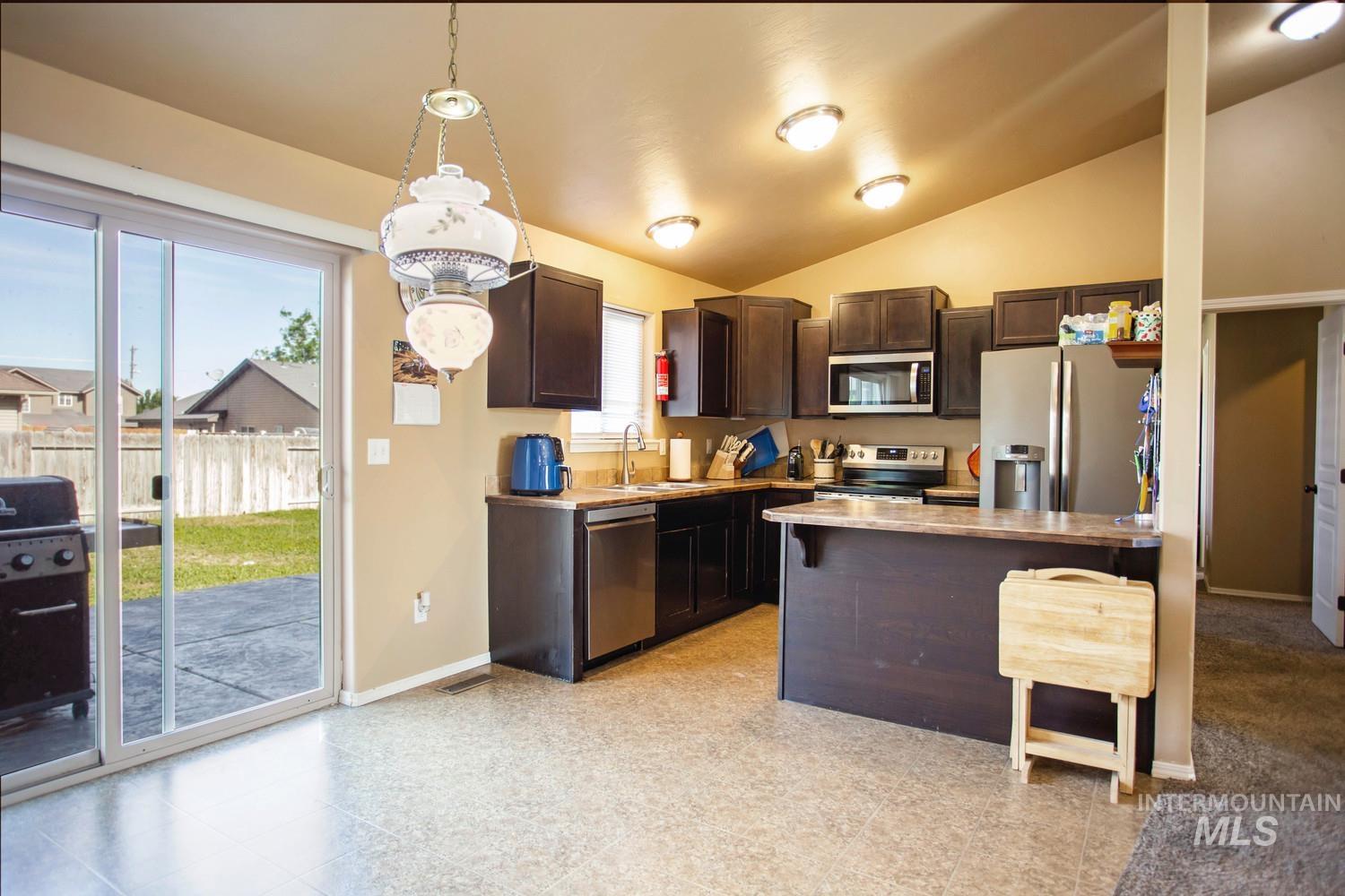 330 Camas Meadows Way, Kimberly, Idaho 83341, 4 Bedrooms, 2 Bathrooms, Residential For Sale, Price $329,900, 98988497