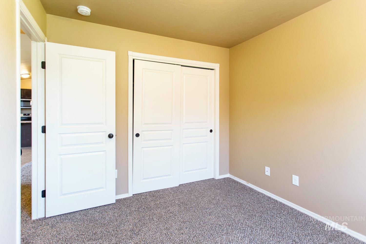 330 Camas Meadows Way, Kimberly, Idaho 83341, 4 Bedrooms, 2 Bathrooms, Residential For Sale, Price $329,900, 98988497