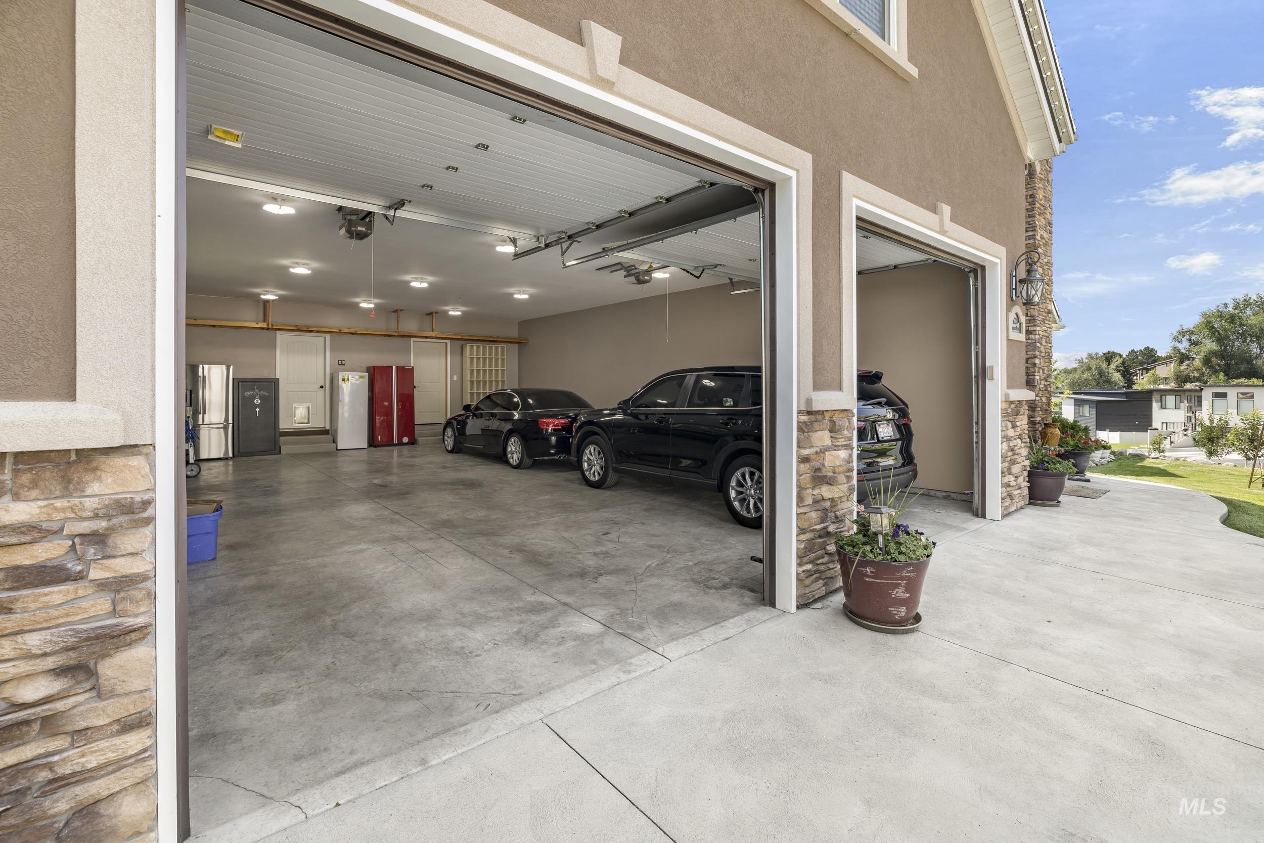 1600 Surprise Valley Rd, Pocatello, Idaho 83201, 7 Bedrooms, 7 Bathrooms, Residential For Sale, Price $929,000, 98988499