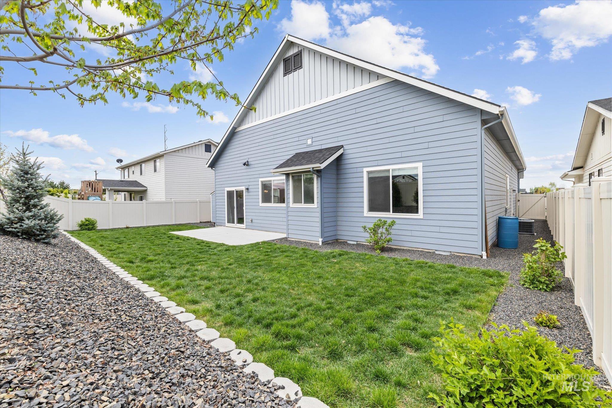4888 N Predo Ave, Meridian, Idaho 83646, 3 Bedrooms, 2.5 Bathrooms, Residential For Sale, Price $594,900,MLS 98988501