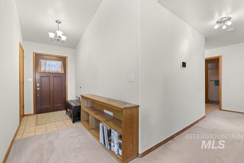 139 Hill St., Ontario, Oregon 97914, 3 Bedrooms, 2 Bathrooms, Residential For Sale, Price $375,000, 98988503