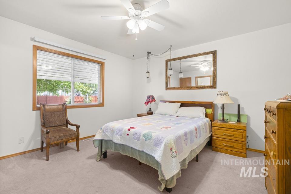 139 Hill St., Ontario, Oregon 97914, 3 Bedrooms, 2 Bathrooms, Residential For Sale, Price $375,000, 98988503
