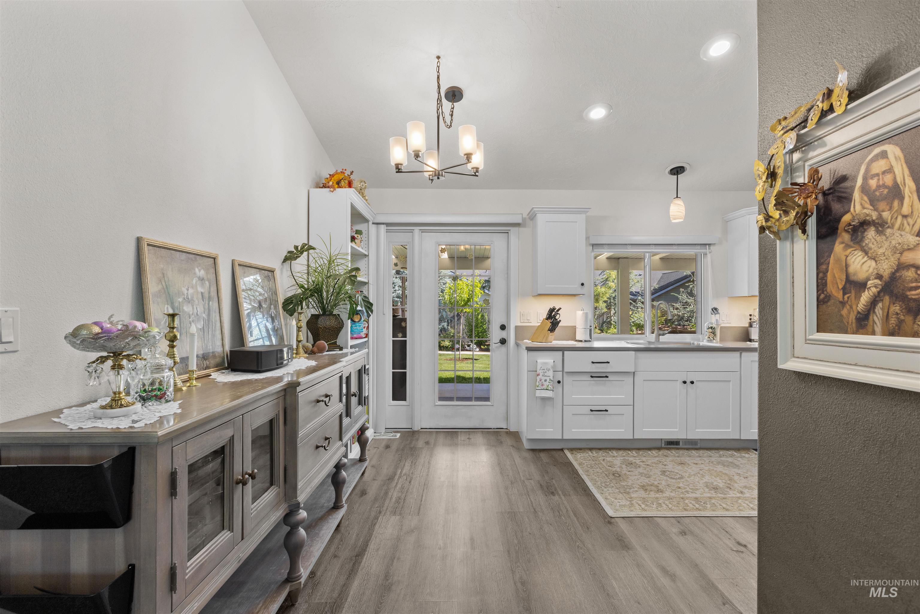 1418 E Sothesby Street, Meridian, Idaho 83642, 3 Bedrooms, 2 Bathrooms, Residential For Sale, Price $500,000,MLS 98988510