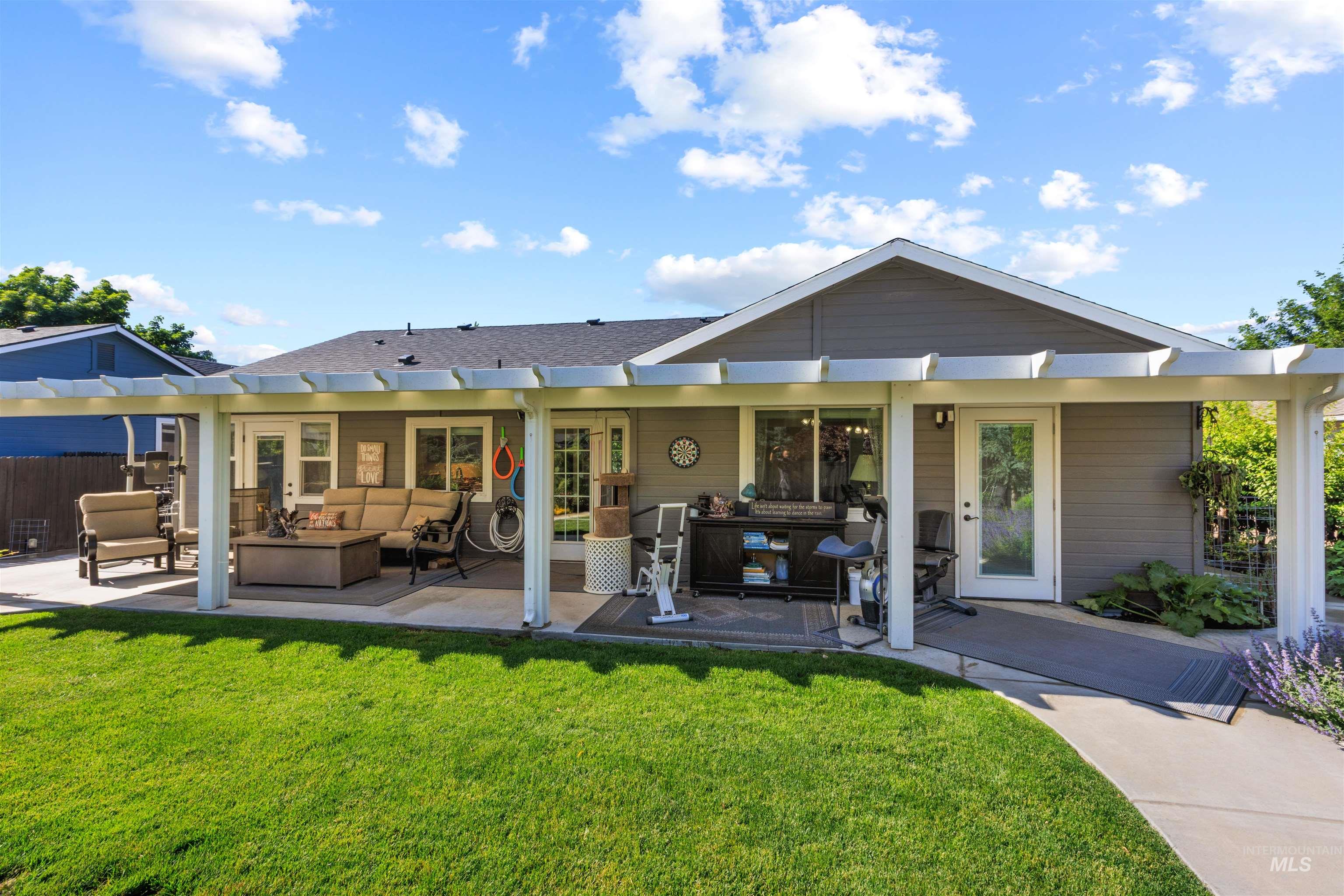 1418 E Sothesby Street, Meridian, Idaho 83642, 3 Bedrooms, 2 Bathrooms, Residential For Sale, Price $500,000,MLS 98988510