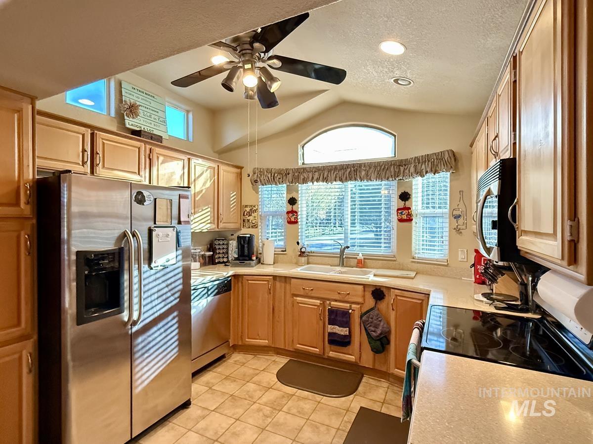 1 & 3 P Street, Cascade, Idaho 83611, 2 Bedrooms, 2 Bathrooms, Residential For Sale, Price $575,000,MLS 98988511