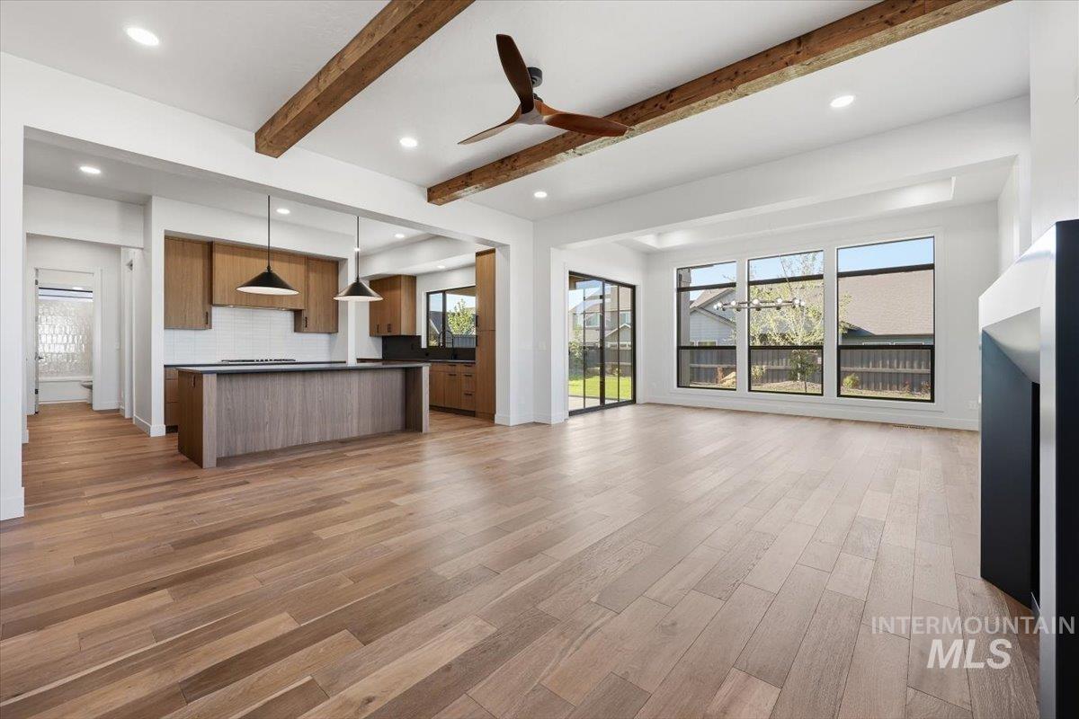 1041 E E Snag St, Meridian, Idaho 83642, 4 Bedrooms, 3 Bathrooms, Residential For Sale, Price $934,500,MLS 98988515