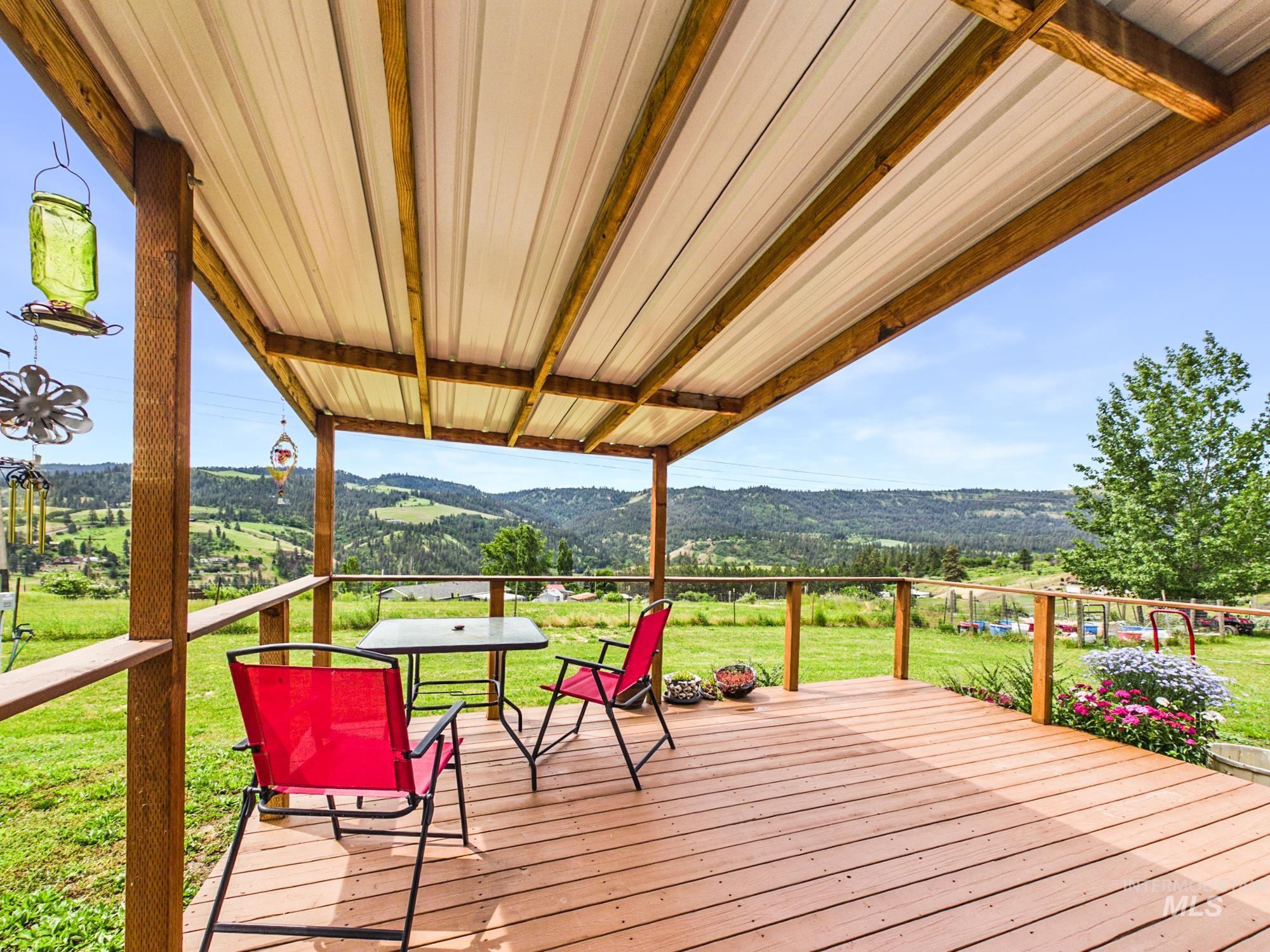 18934 Finch Ln, Lenore, Idaho 87643, 2 Bedrooms, 2 Bathrooms, Residential For Sale, Price $379,000,MLS 98988517