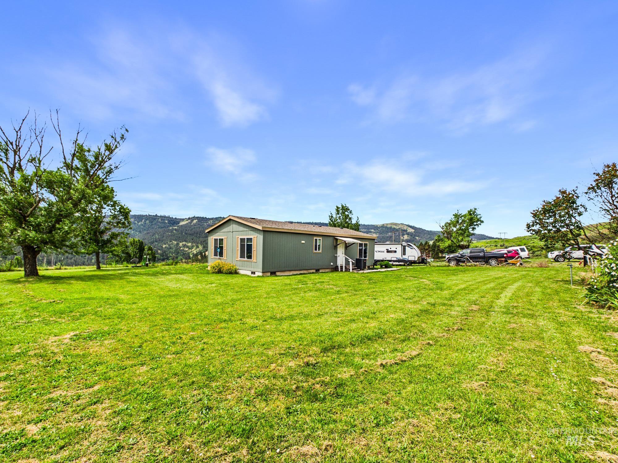 18934 Finch Ln, Lenore, Idaho 87643, 2 Bedrooms, 2 Bathrooms, Residential For Sale, Price $379,000,MLS 98988517