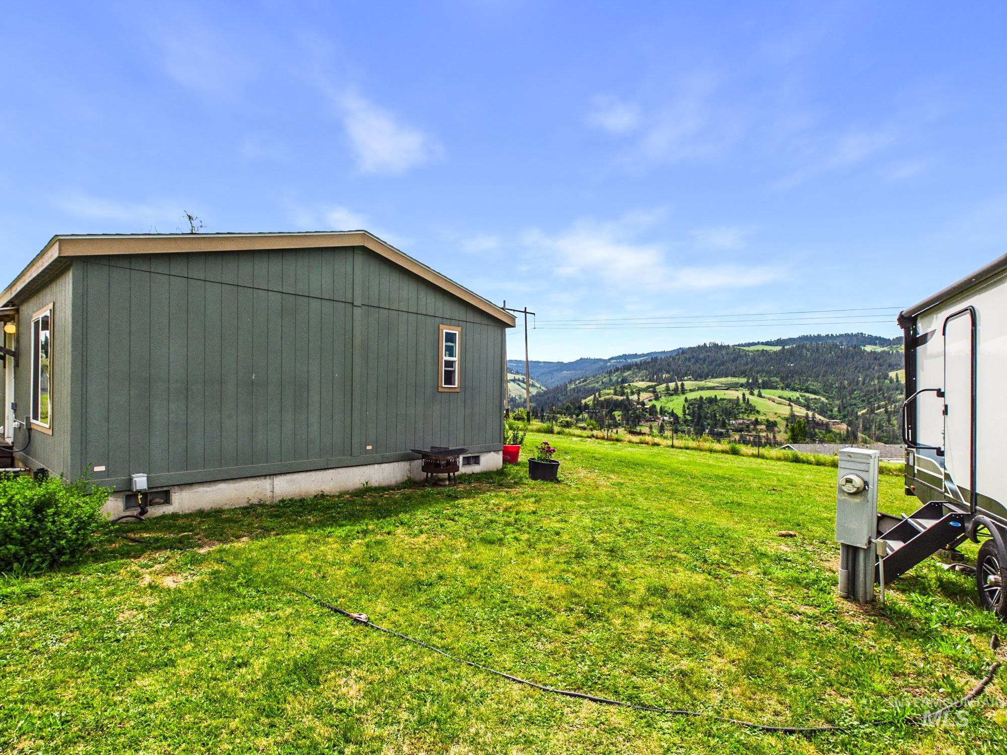 18934 Finch Ln, Lenore, Idaho 87643, 2 Bedrooms, 2 Bathrooms, Residential For Sale, Price $379,000,MLS 98988517