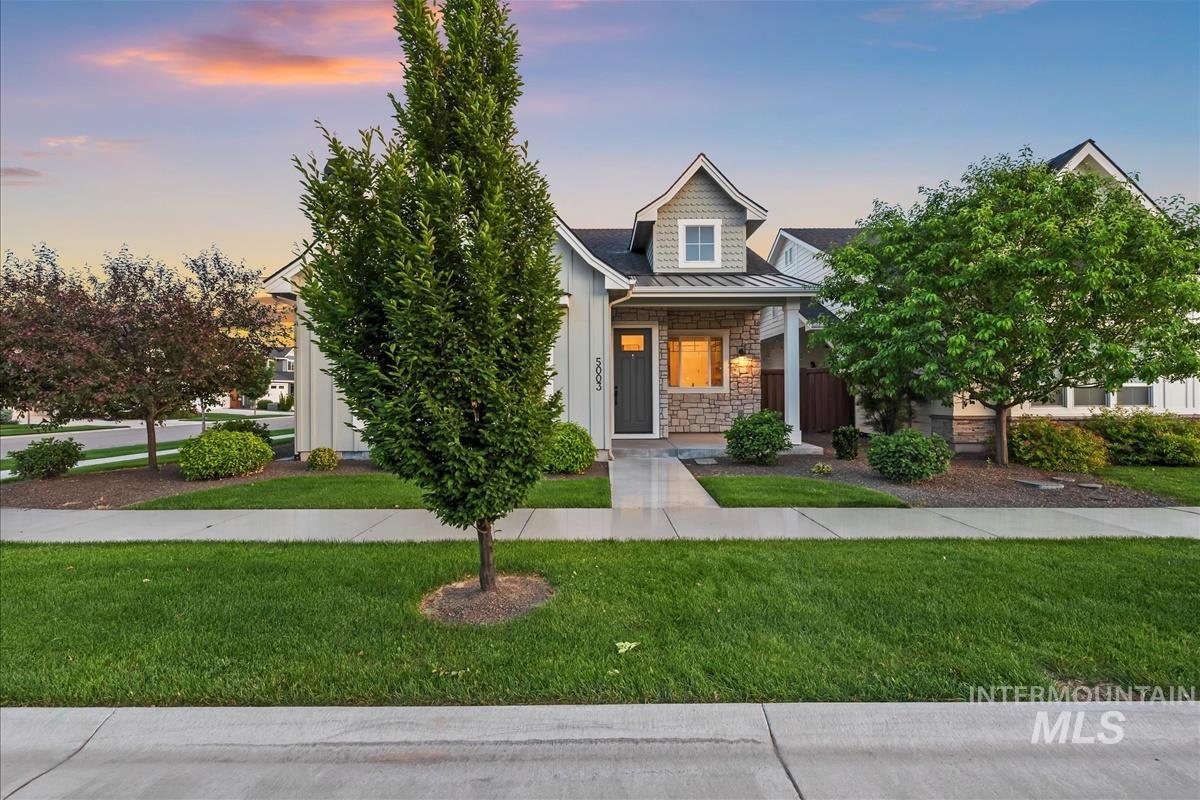 5003 W Talbot St., Meridian, Idaho 83646, 3 Bedrooms, 3 Bathrooms, Residential For Sale, Price $580,000,MLS 98988518