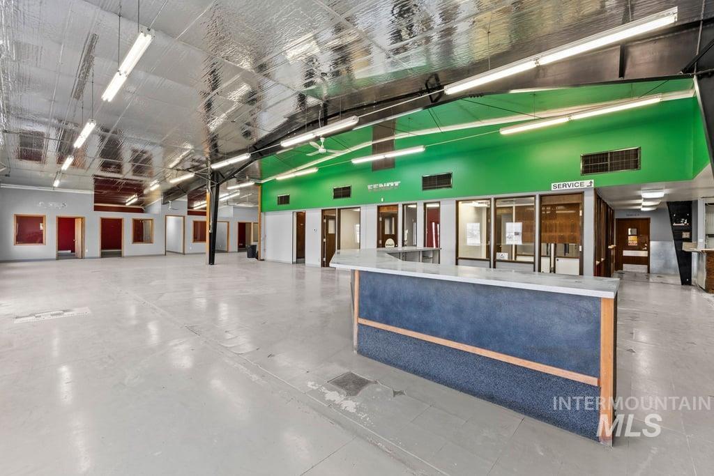 6010 35th Street, Heyburn, Idaho 83336, Business/Commercial For Sale, Price $1,700,000,MLS 98988519