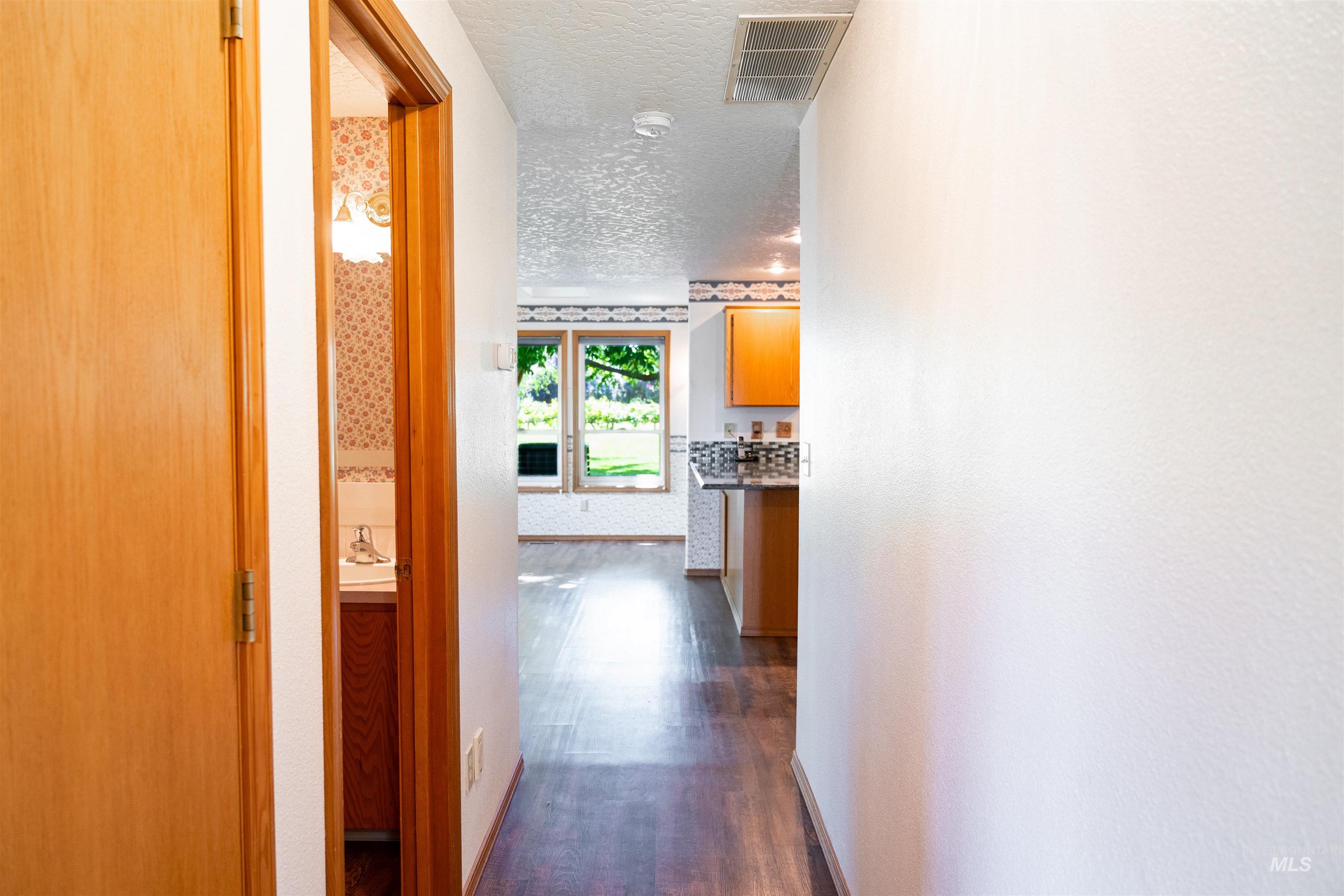 2363 NE 16th St, Fruitland, Idaho 83619-0000, 4 Bedrooms, 2.5 Bathrooms, Residential For Sale, Price $549,999,MLS 98988522