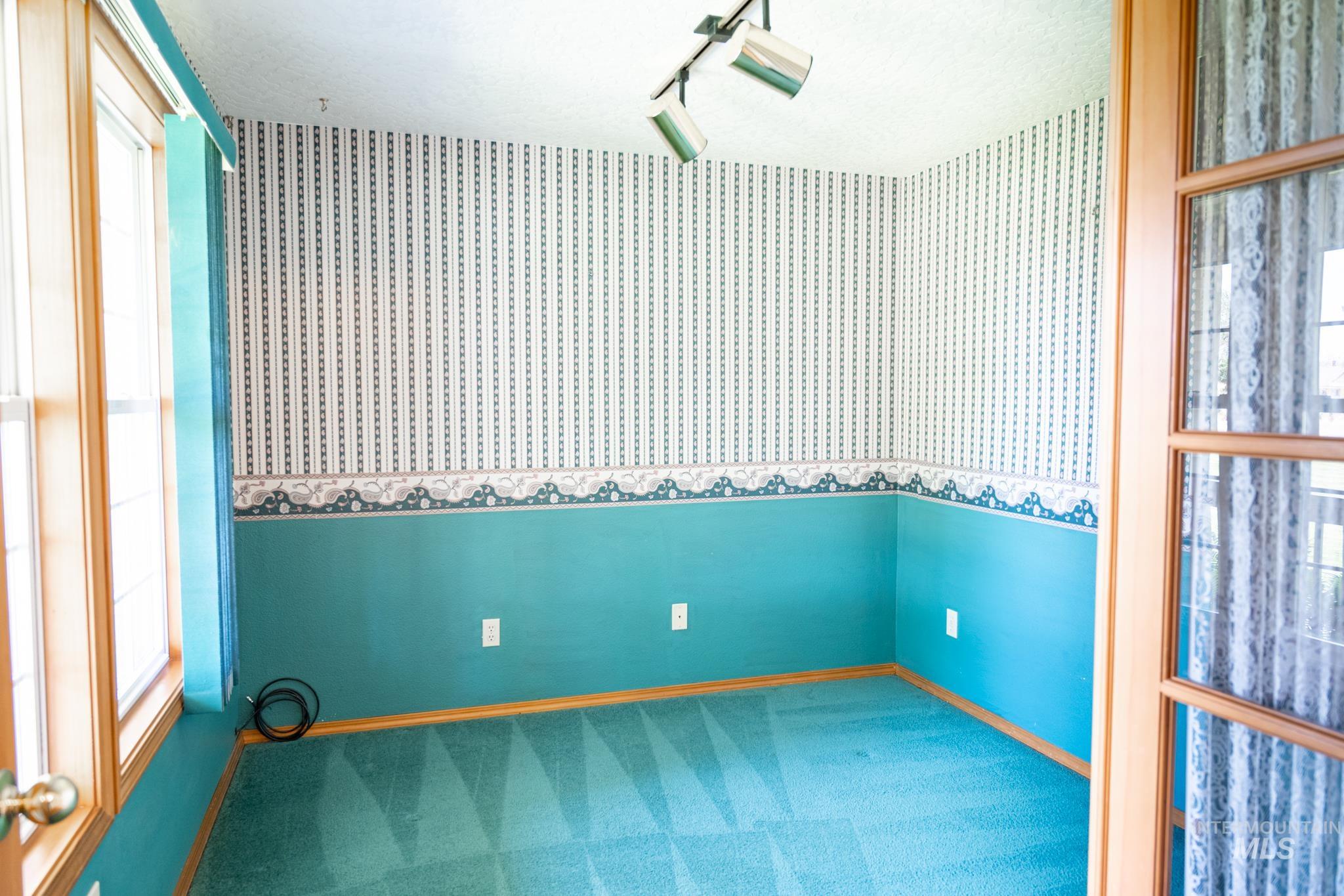 2363 NE 16th St, Fruitland, Idaho 83619-0000, 4 Bedrooms, 2.5 Bathrooms, Residential For Sale, Price $549,999,MLS 98988522