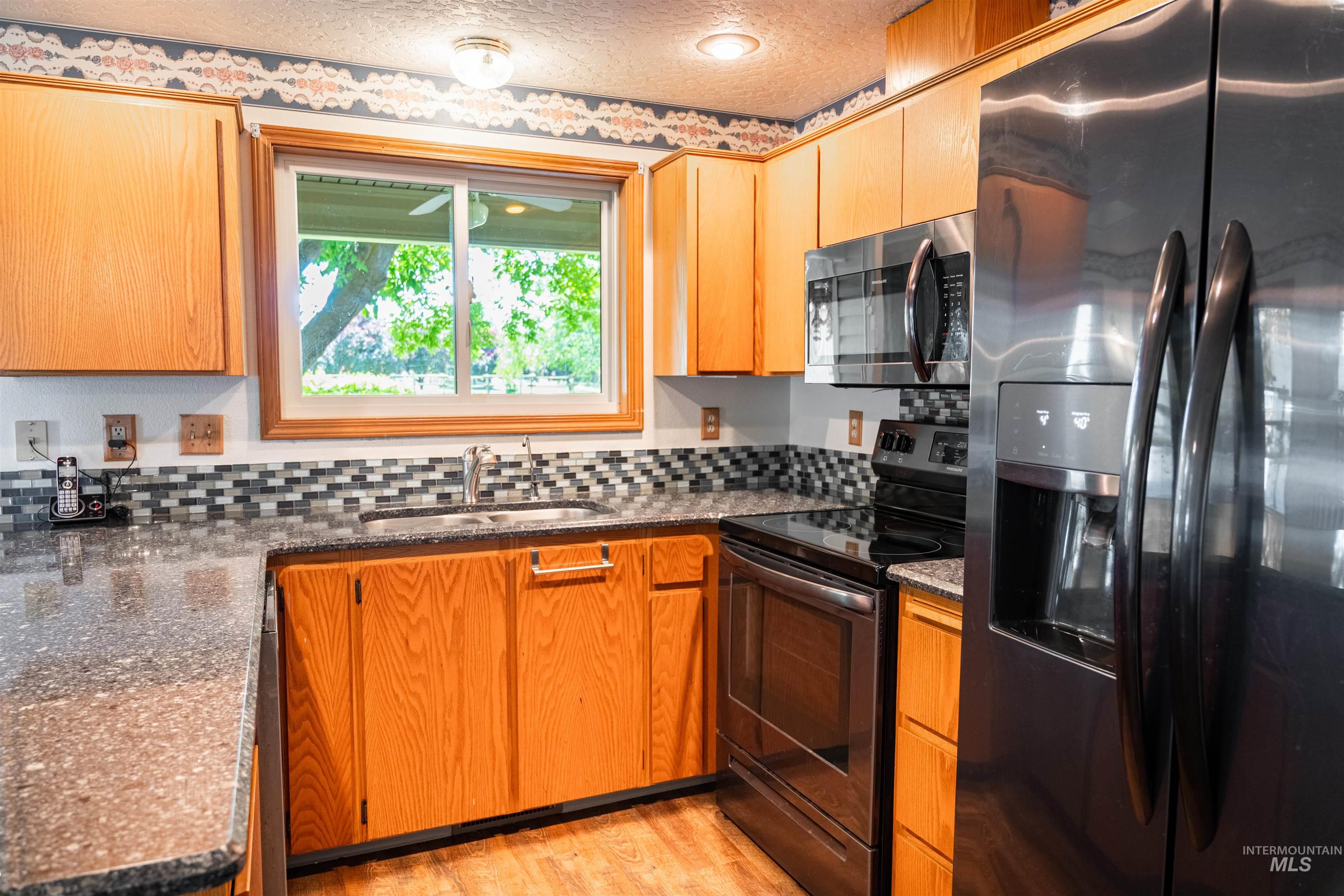 2363 NE 16th St, Fruitland, Idaho 83619-0000, 4 Bedrooms, 2.5 Bathrooms, Residential For Sale, Price $549,999,MLS 98988522