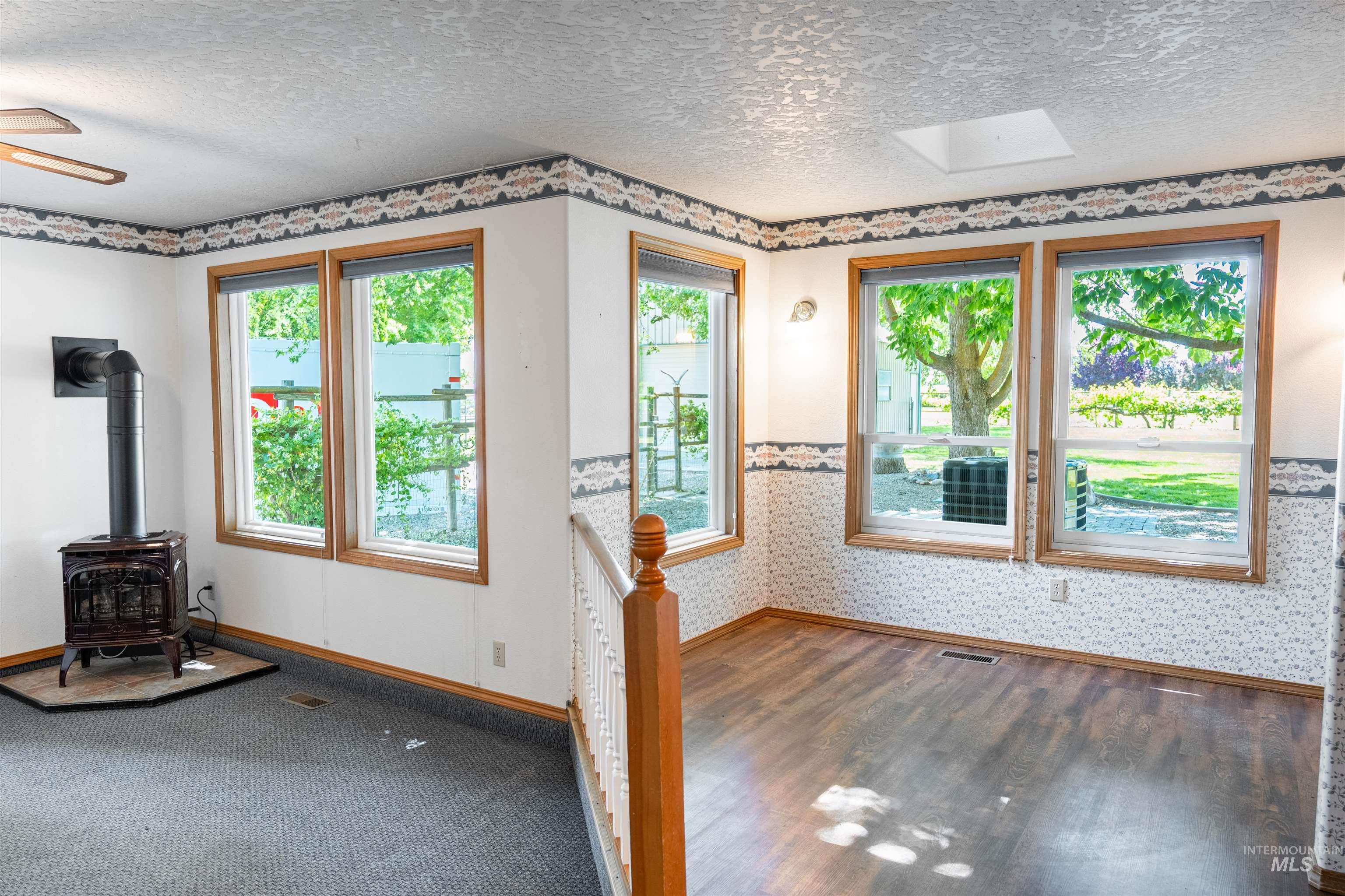 2363 NE 16th St, Fruitland, Idaho 83619-0000, 4 Bedrooms, 2.5 Bathrooms, Residential For Sale, Price $549,999,MLS 98988522