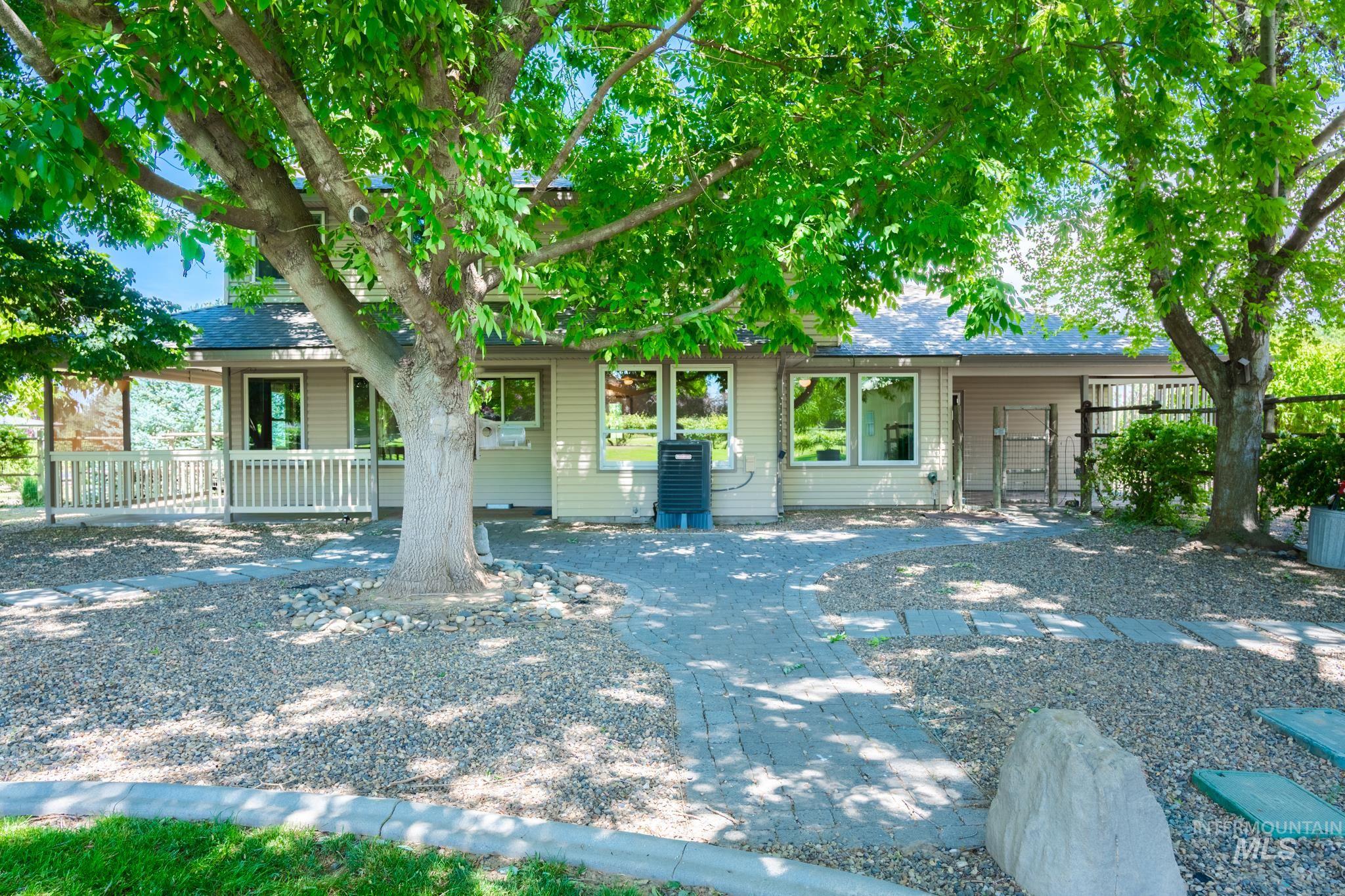 2363 NE 16th St, Fruitland, Idaho 83619-0000, 4 Bedrooms, 2.5 Bathrooms, Residential For Sale, Price $549,999,MLS 98988522