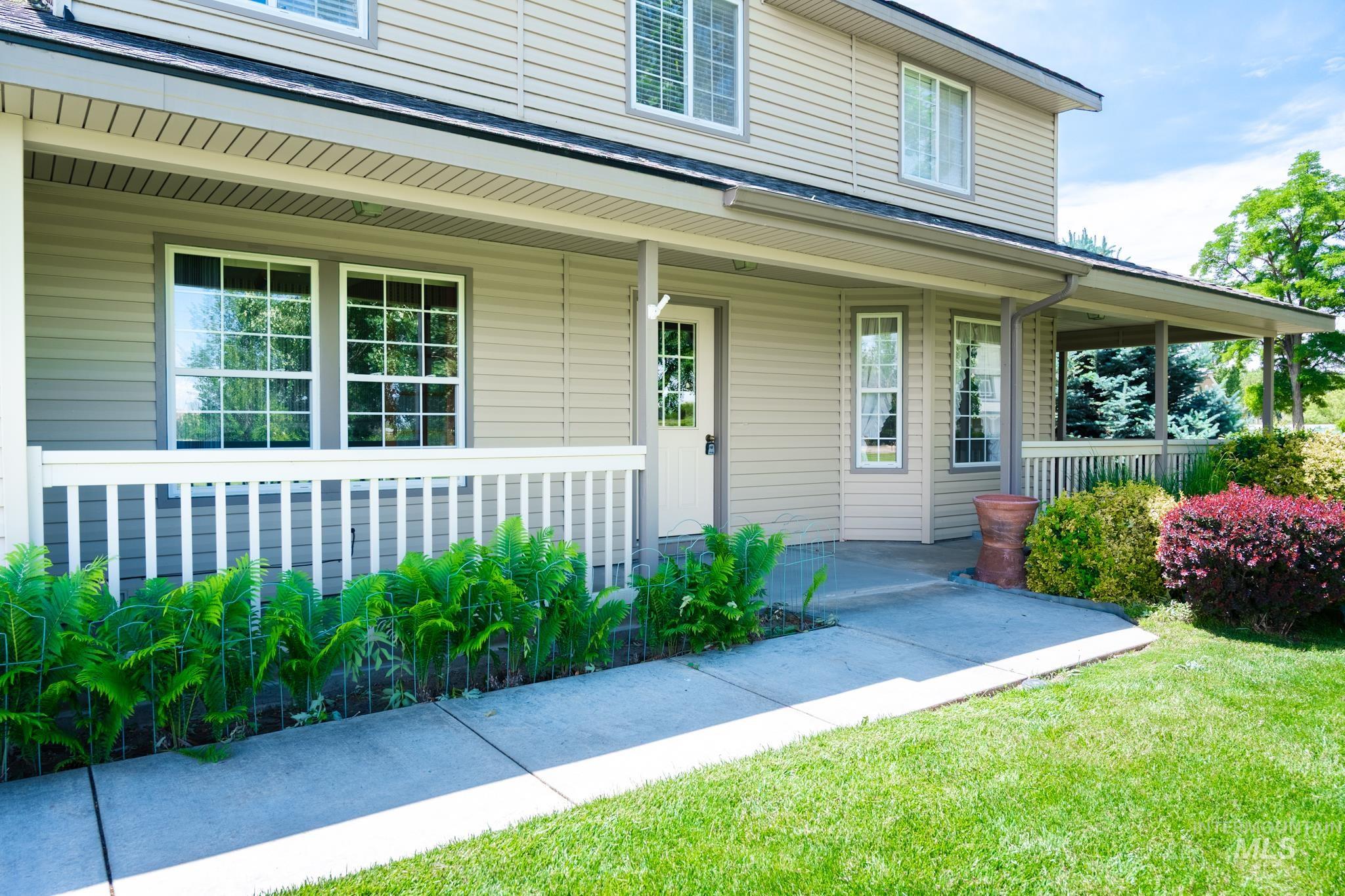 2363 NE 16th St, Fruitland, Idaho 83619-0000, 4 Bedrooms, 2.5 Bathrooms, Residential For Sale, Price $549,999,MLS 98988522