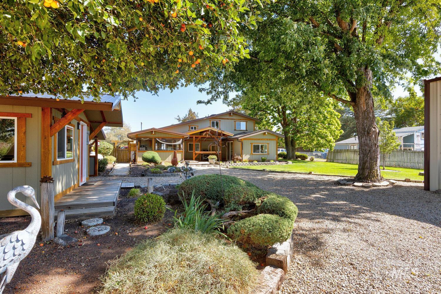 13001 S Ocotillo Dr, Kuna, Idaho 83634, 3 Bedrooms, 2 Bathrooms, Residential For Sale, Price $629,900,MLS 98988523
