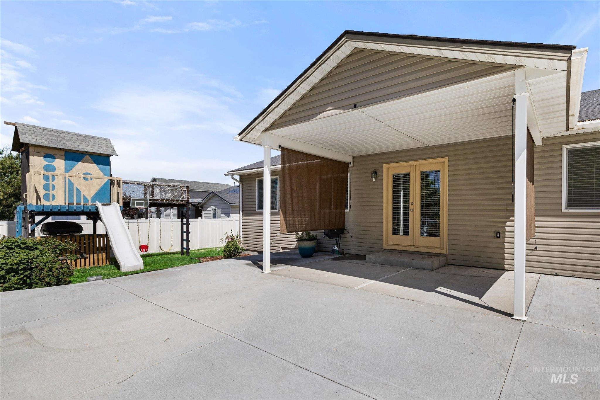8509 W Falling Star St, Boise, Idaho 83709, 3 Bedrooms, 2 Bathrooms, Residential For Sale, Price $420,000,MLS 98988524