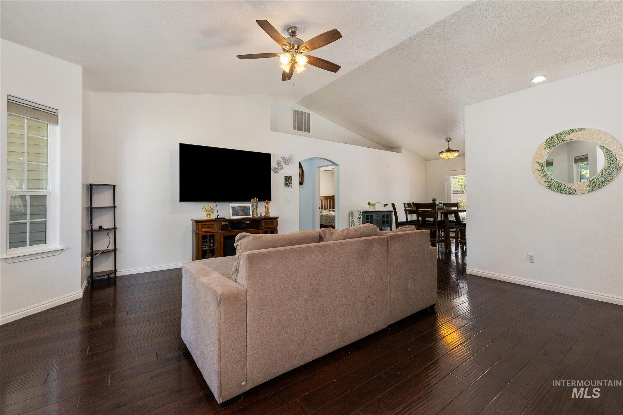 8509 W Falling Star St, Boise, Idaho 83709, 3 Bedrooms, 2 Bathrooms, Residential For Sale, Price $420,000,MLS 98988524