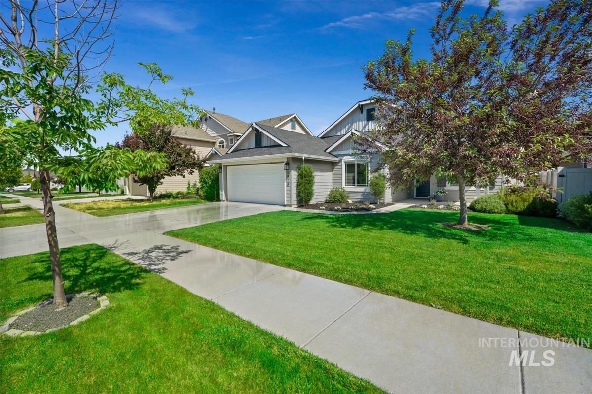 5918 W Quintale Dr, Meridian, Idaho 83646, 4 Bedrooms, 2 Bathrooms, Residential For Sale, Price $539,900,MLS 98988527