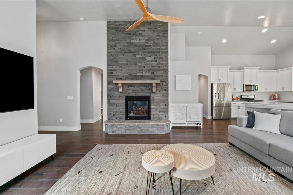 5918 W Quintale Dr, Meridian, Idaho 83646, 4 Bedrooms, 2 Bathrooms, Residential For Sale, Price $539,900,MLS 98988527