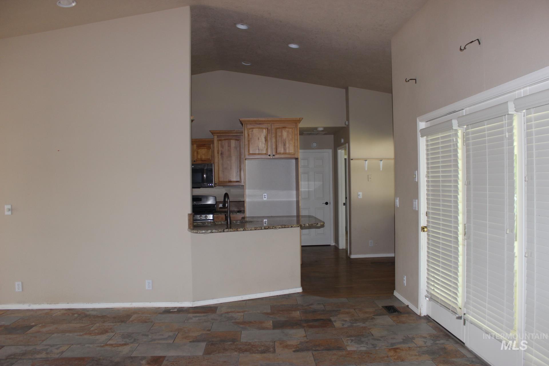 2509 SW 1st Ave, Ontario, Oregon 97914, 3 Bedrooms, 2 Bathrooms, Residential For Sale, Price $390,000,MLS 98988534