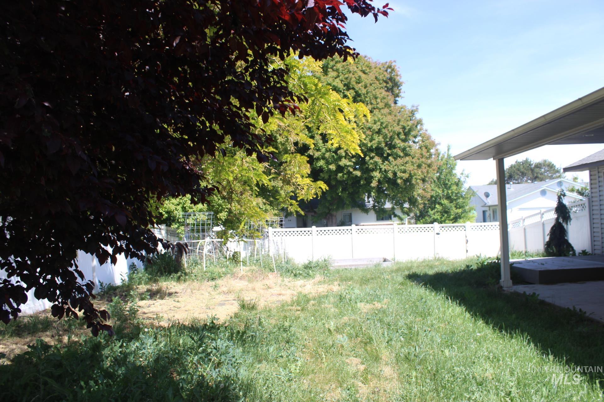 2509 SW 1st Ave, Ontario, Oregon 97914, 3 Bedrooms, 2 Bathrooms, Residential For Sale, Price $390,000,MLS 98988534