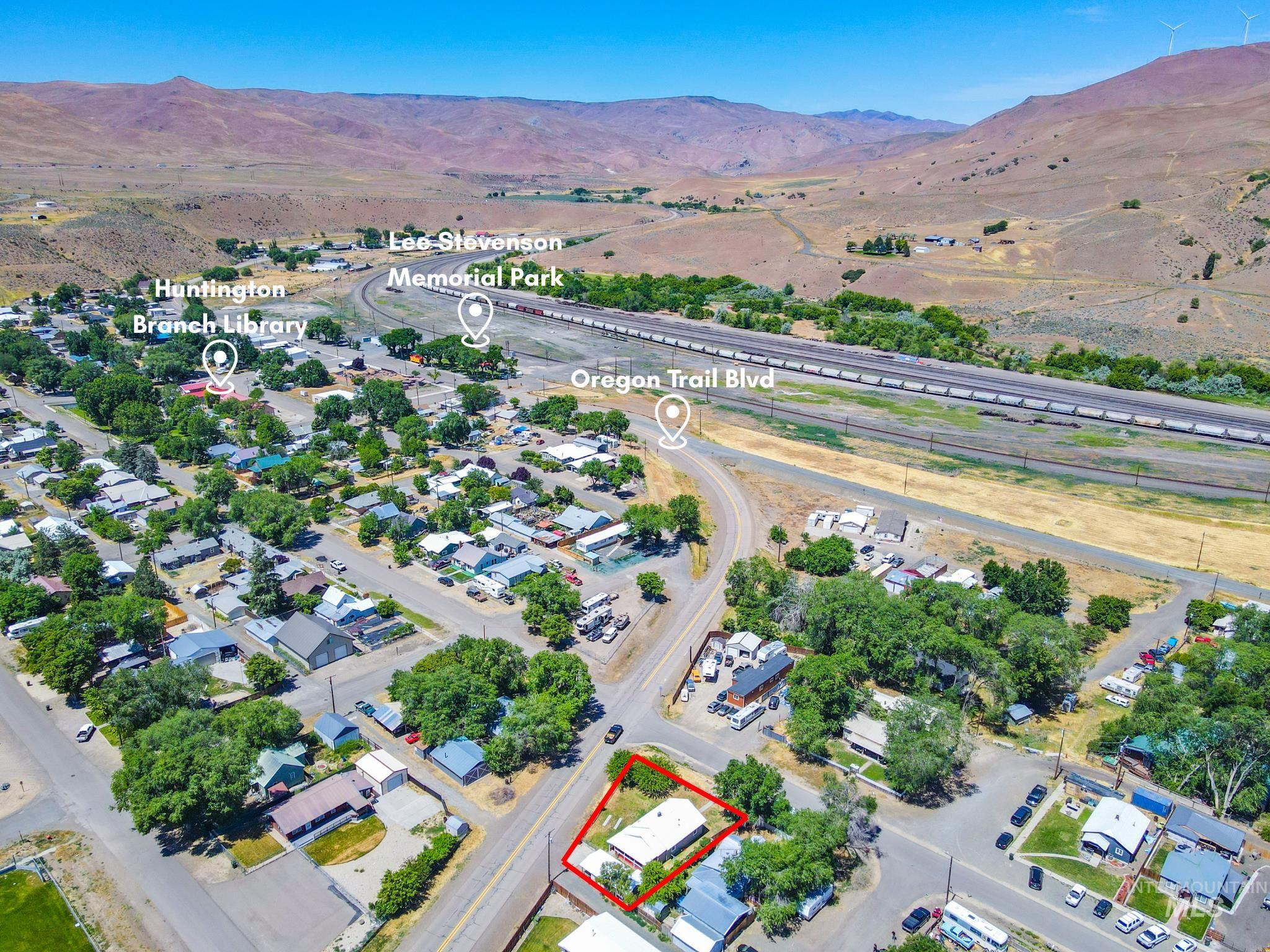 370 E Jefferson, Huntington, Oregon 97907-0000, 2 Bedrooms, 1 Bathroom, Residential For Sale, Price $179,999,MLS 98988537