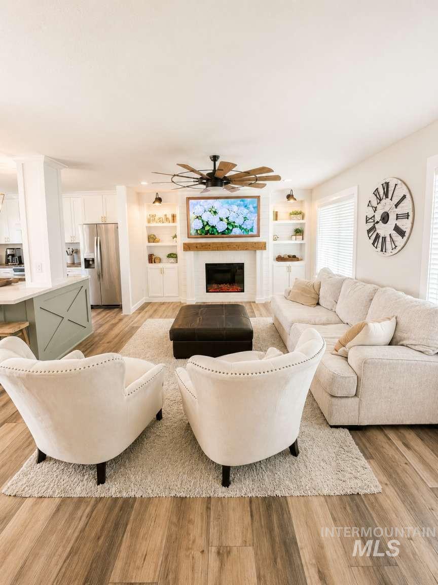 917 Prevail Ct, Middleton, Idaho 83644, 3 Bedrooms, 3 Bathrooms, Residential For Sale, Price $439,999,MLS 98988538