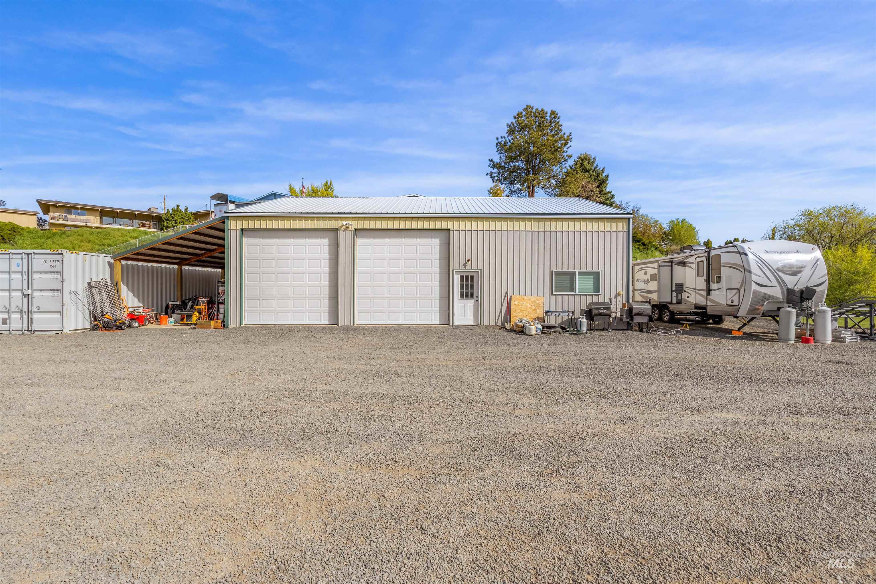 3151 21st Street, Clarkston, Washington 99403, 4 Bedrooms, 4 Bathrooms, Residential For Sale, Price $950,000,MLS 98988540