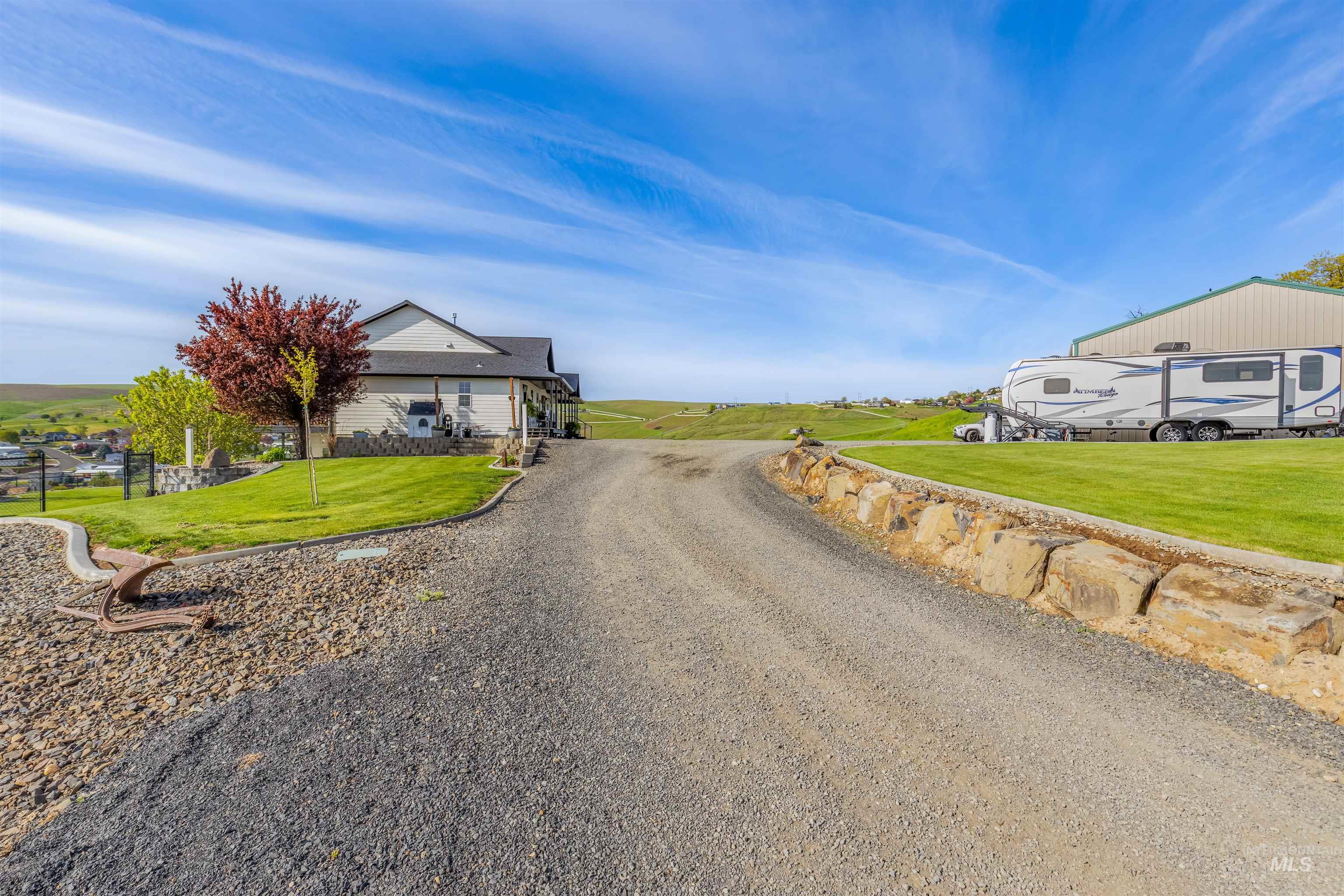 3151 21st Street, Clarkston, Washington 99403, 4 Bedrooms, 4 Bathrooms, Residential For Sale, Price $950,000,MLS 98988540