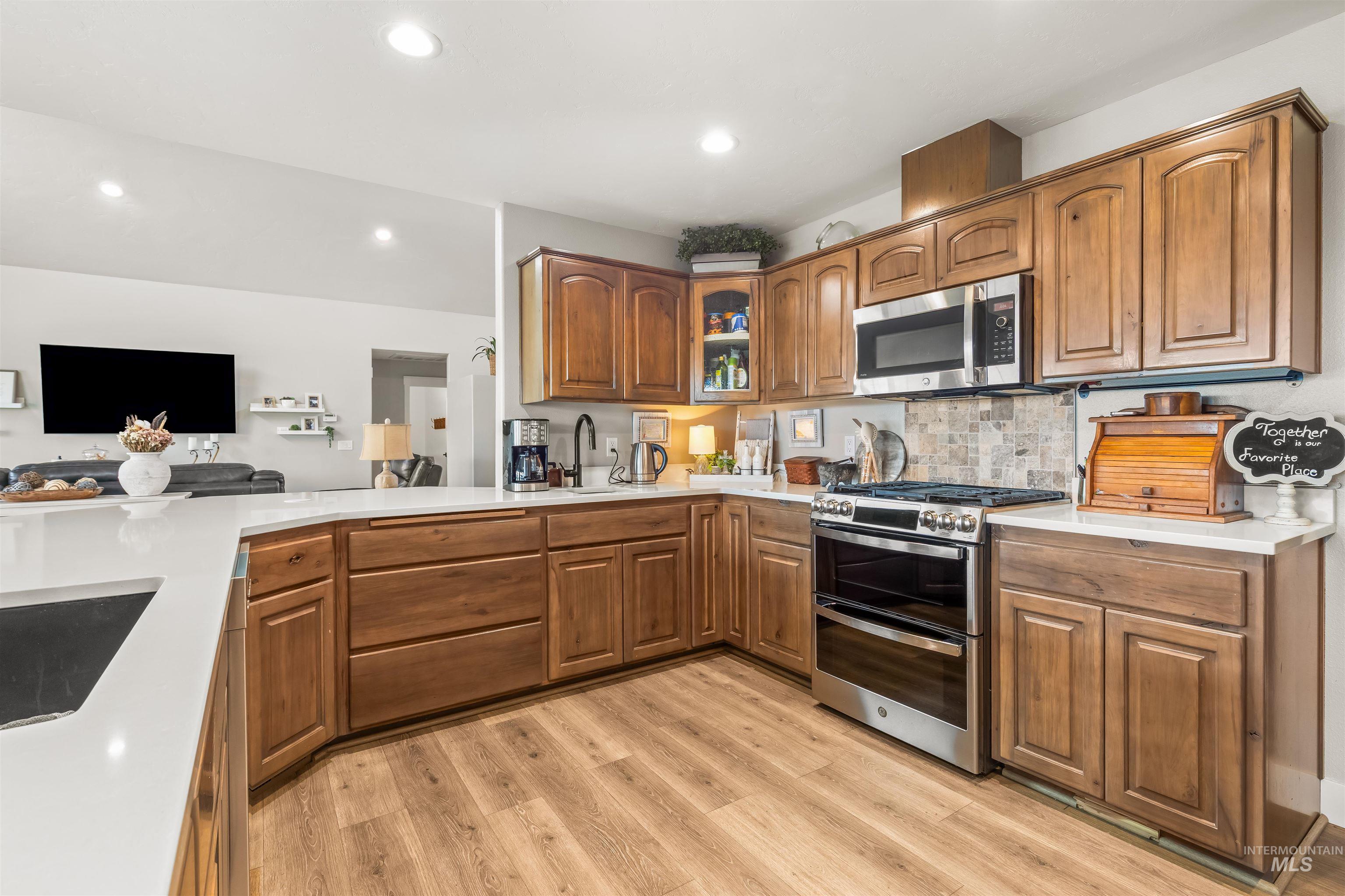 3151 21st Street, Clarkston, Washington 99403, 4 Bedrooms, 4 Bathrooms, Residential For Sale, Price $950,000,MLS 98988540