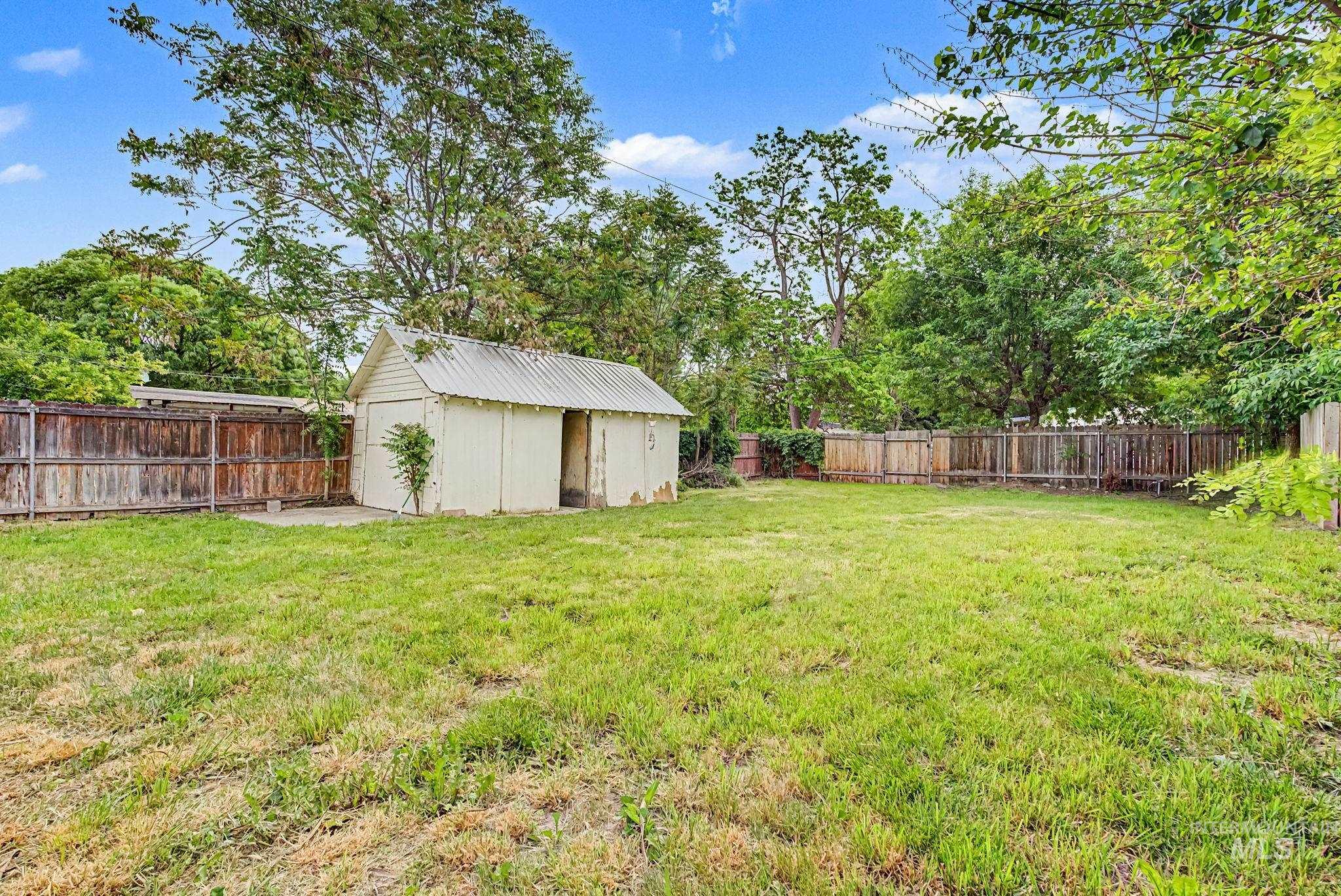 316 7th Ave. N, Nampa, Idaho 83684, 2 Bedrooms, 1 Bathroom, Residential For Sale, Price $319,900,MLS 98988541