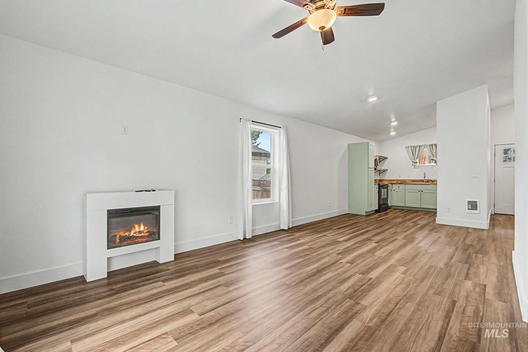 316 7th Ave. N, Nampa, Idaho 83684, 2 Bedrooms, 1 Bathroom, Residential For Sale, Price $319,900,MLS 98988541