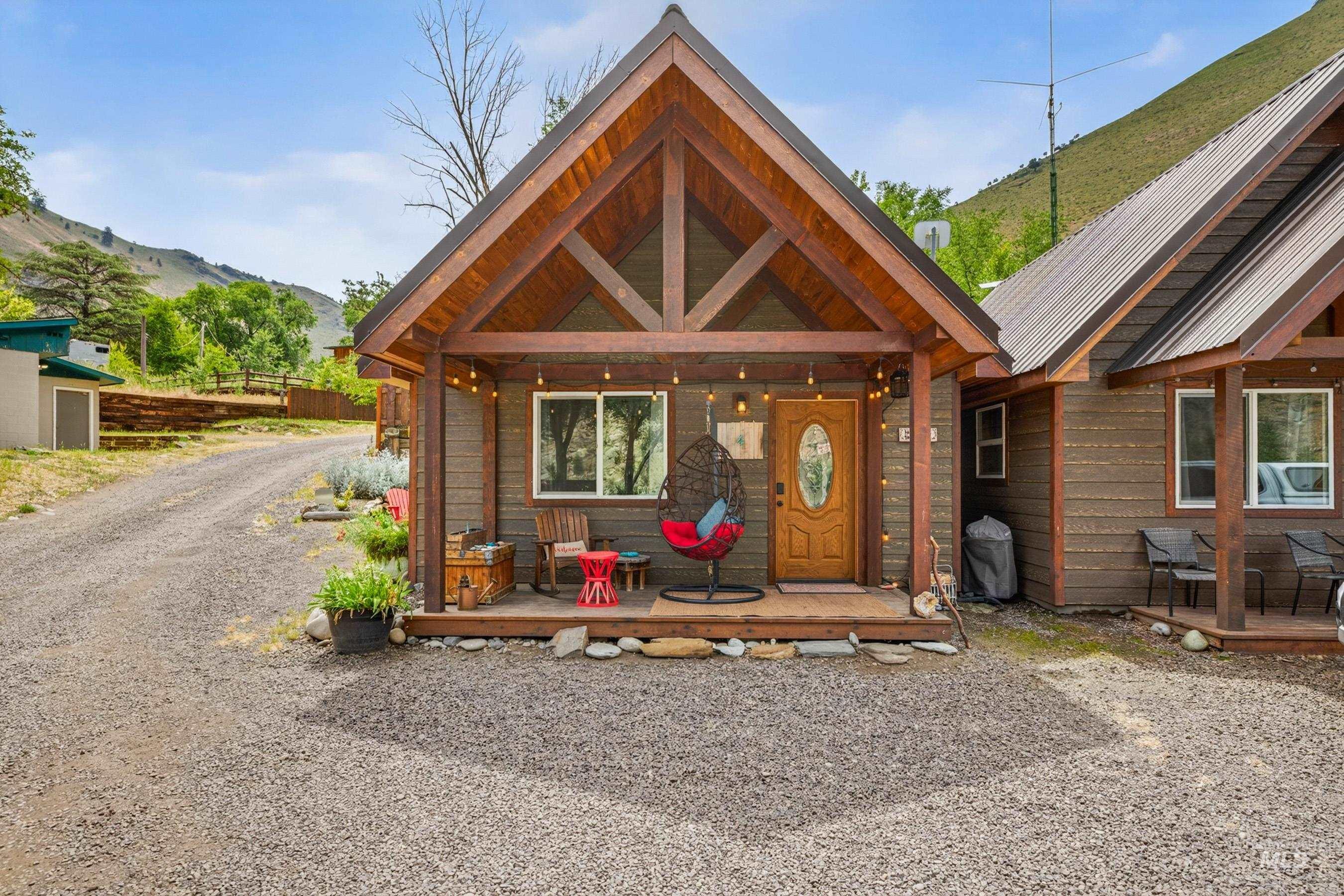 1432 #4 Salmon Drive, Riggins, Idaho 83549, 1 Bedroom, 1 Bathroom, Residential For Sale, Price $295,000,MLS 98988543