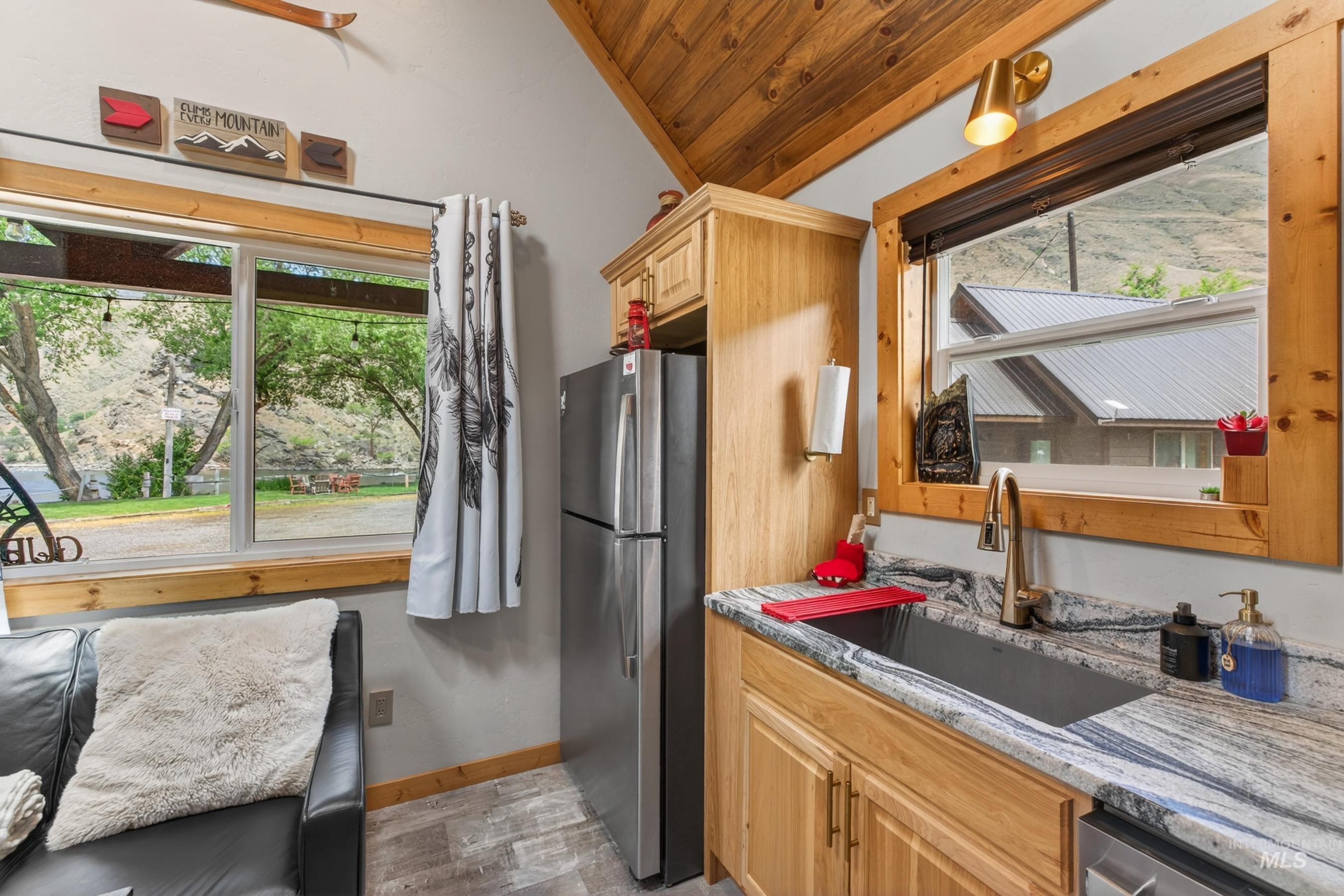 1432 #4 Salmon Drive, Riggins, Idaho 83549, 1 Bedroom, 1 Bathroom, Residential For Sale, Price $295,000,MLS 98988543