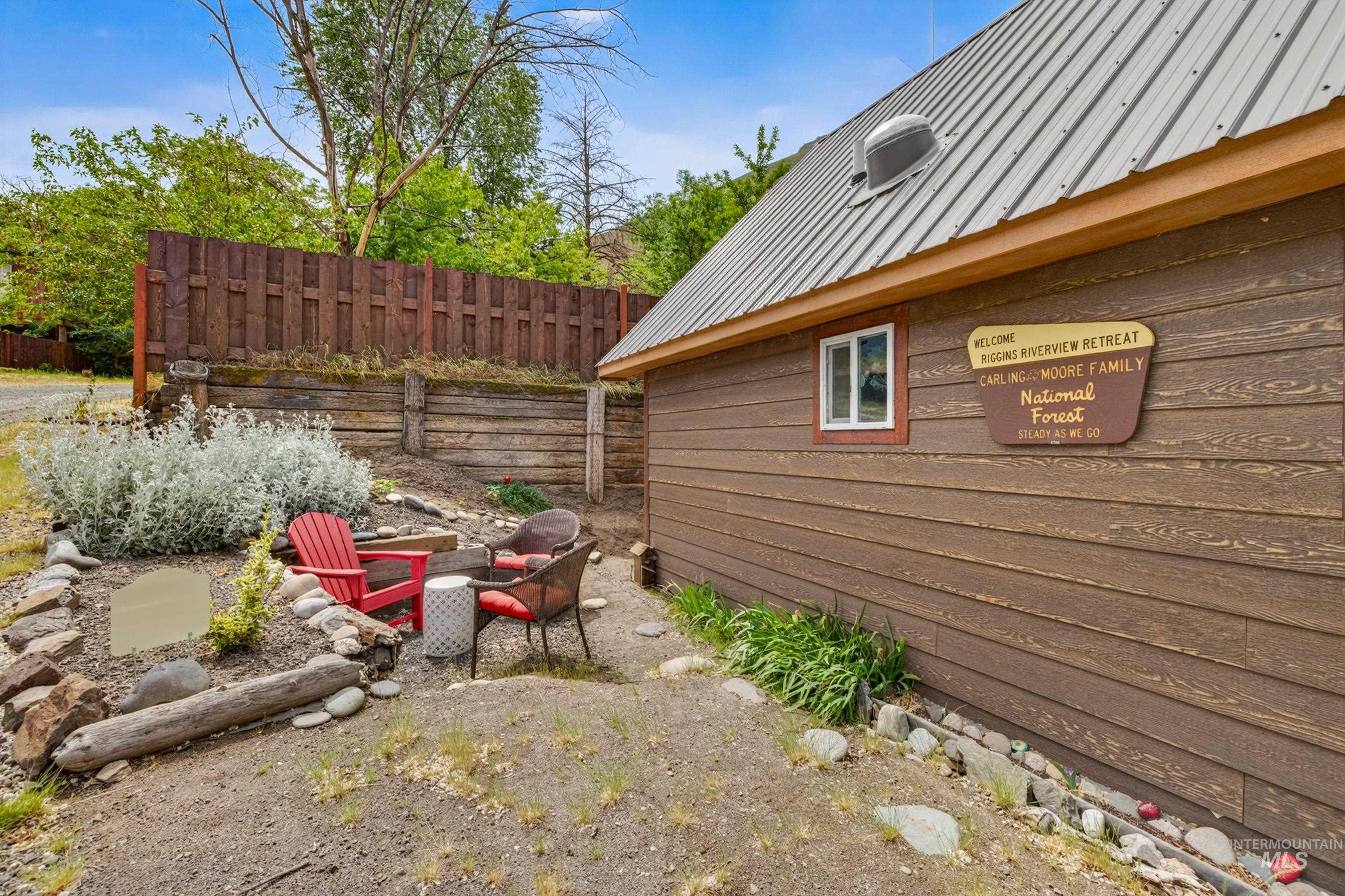 1432 #4 Salmon Drive, Riggins, Idaho 83549, 1 Bedroom, 1 Bathroom, Residential For Sale, Price $295,000,MLS 98988543